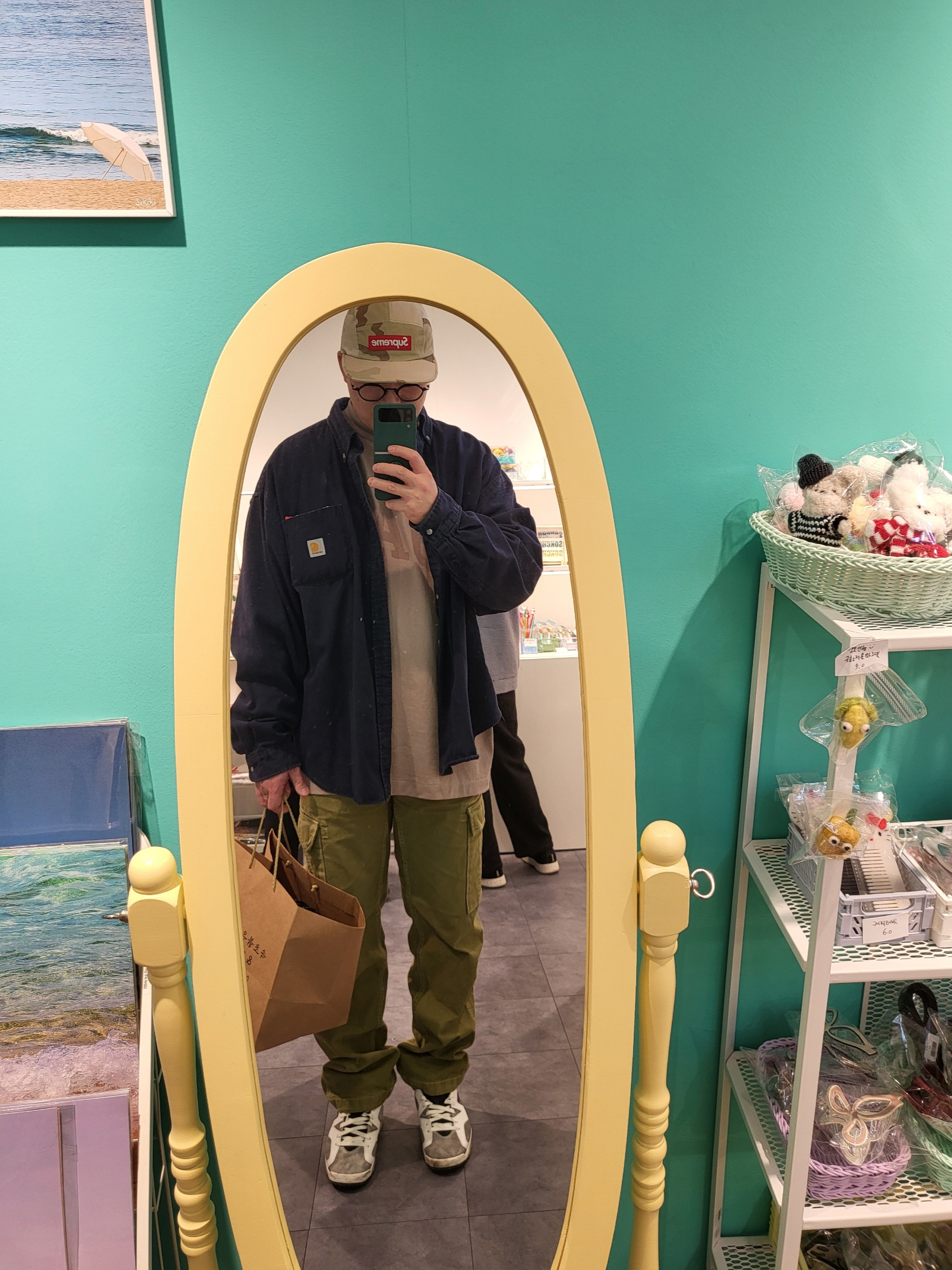Jordan 6 Retro Flight Nostalgia, Supreme Washed Chino Twill Camp Cap Desert Camo - 24SS 착용 스타일
