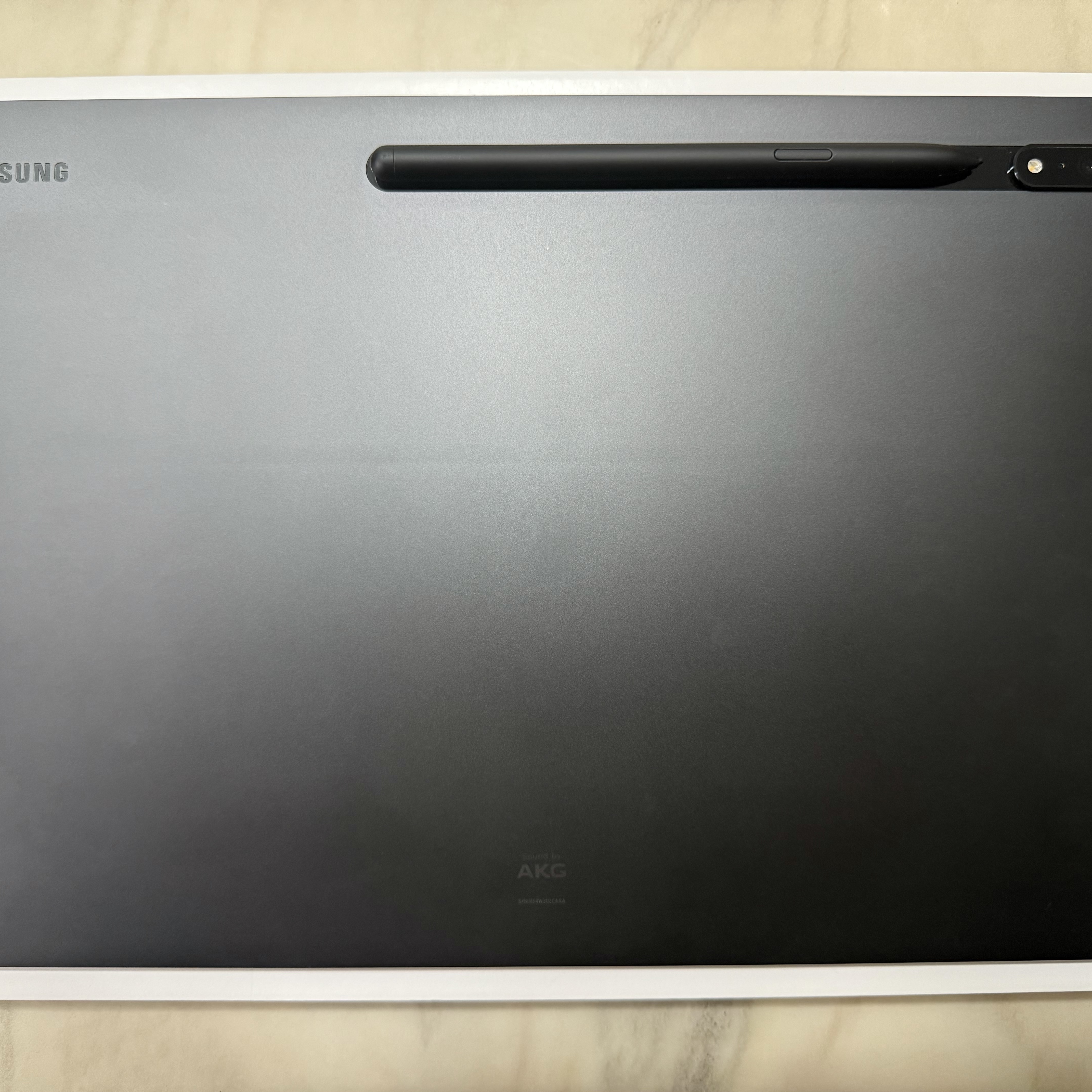 Samsung Galaxy Tab S8 Ultra Wifi 256GB Graphite (Korean Ver.) 착용 스타일 - 4