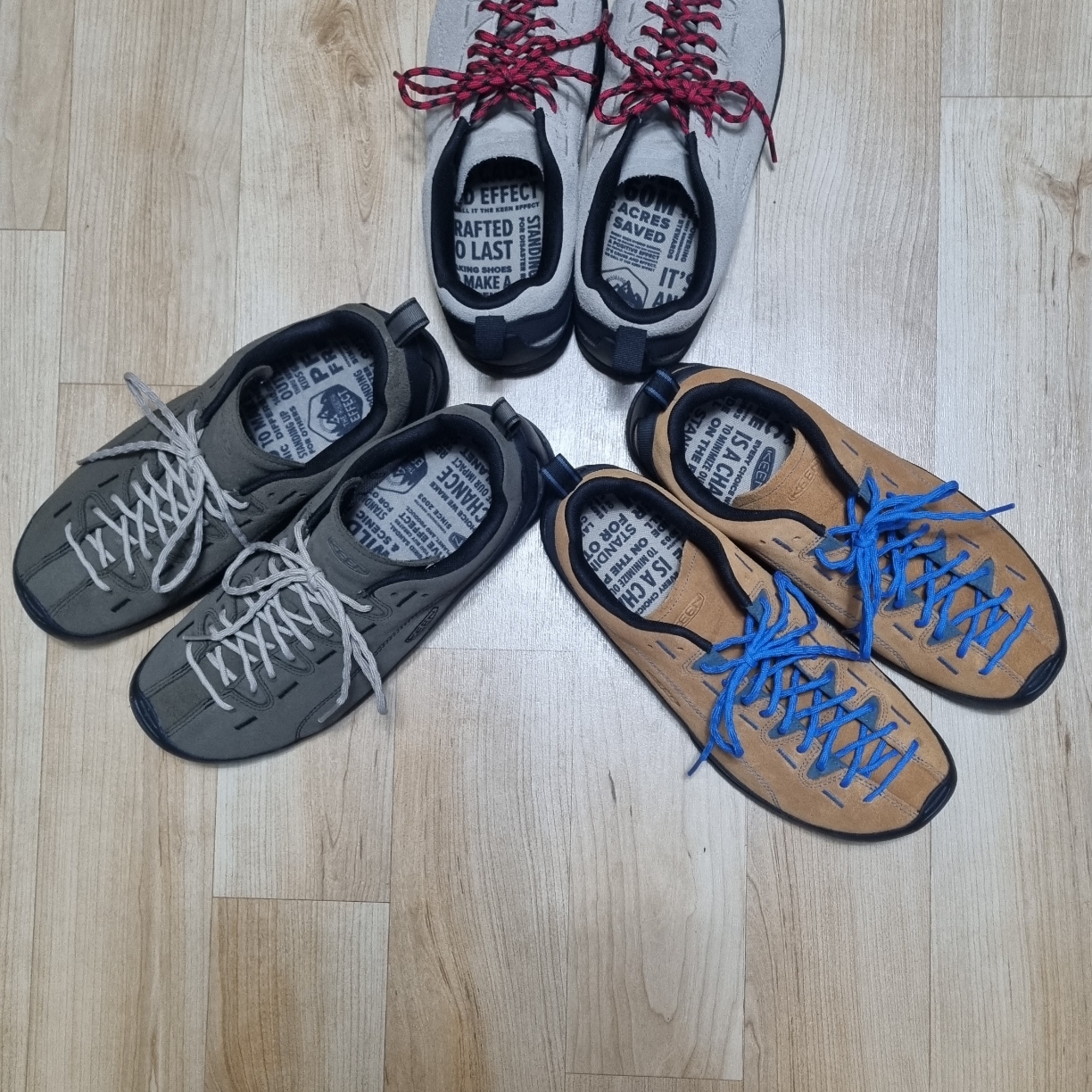 Keen Jasper Suede Sneakers Camel 착용 스타일