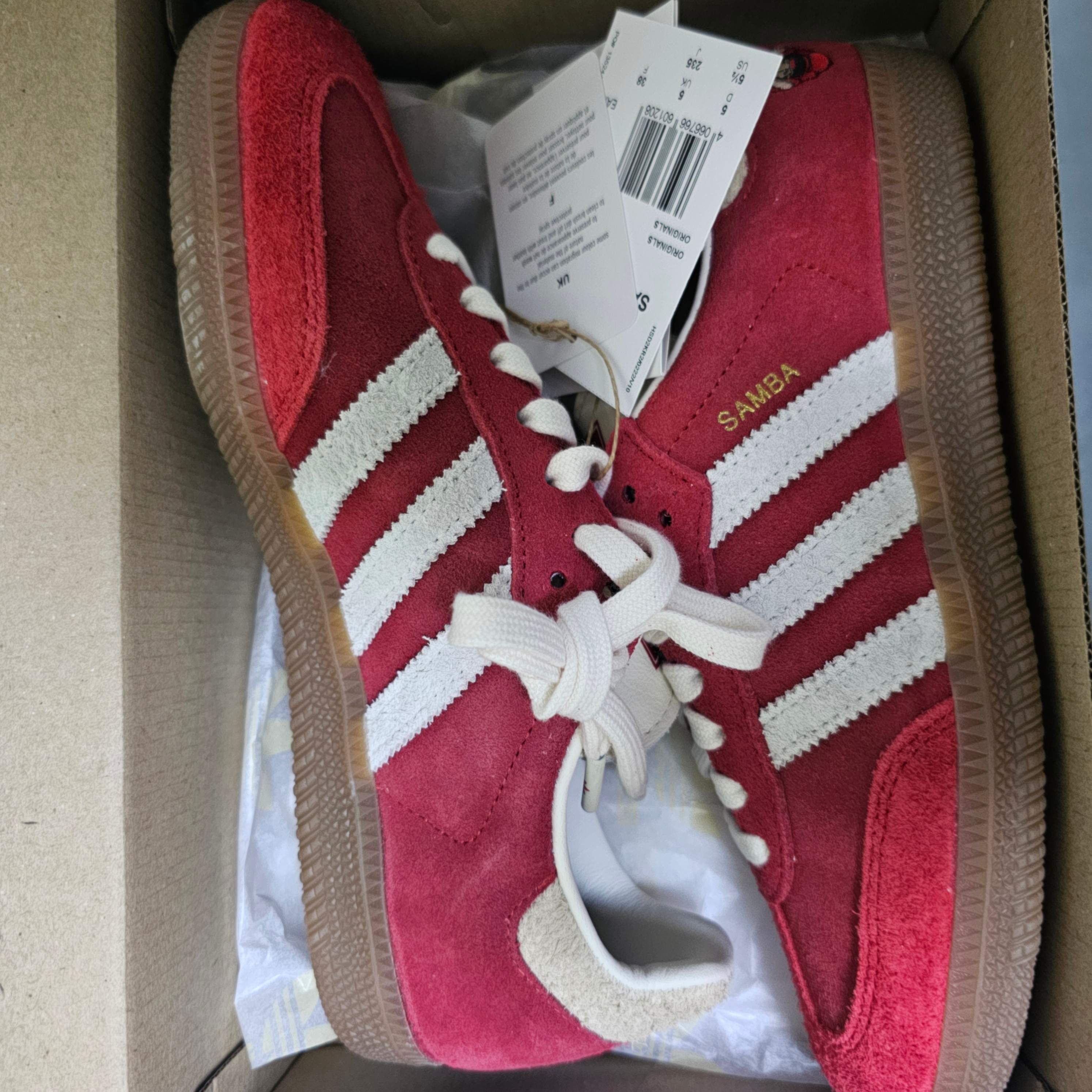 Adidas Samba OG Tal Better Scarlet Off White 착용 스타일