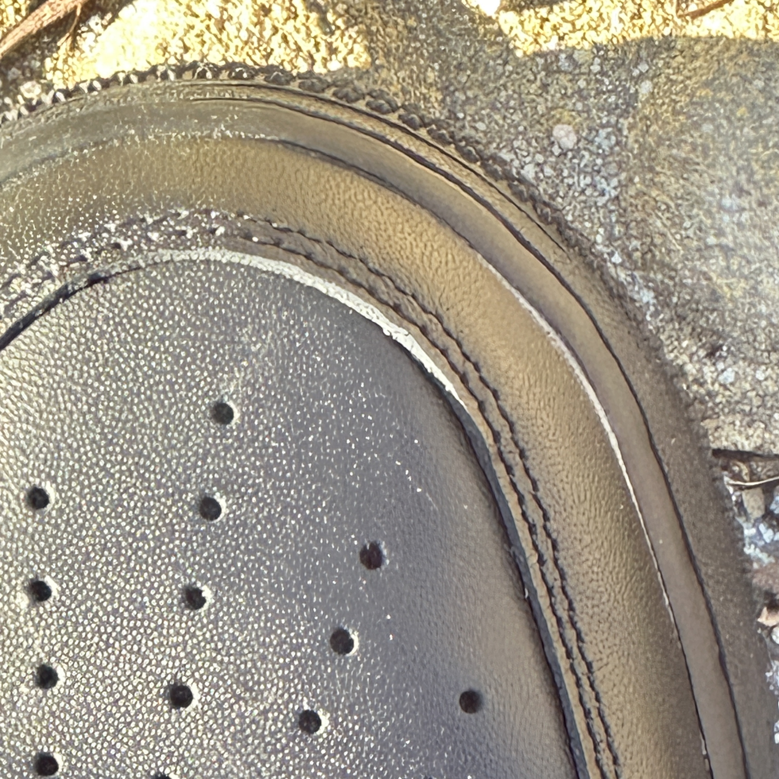 Nike Air Force 1 '07 Low Triple Black 착용 스타일 - 2