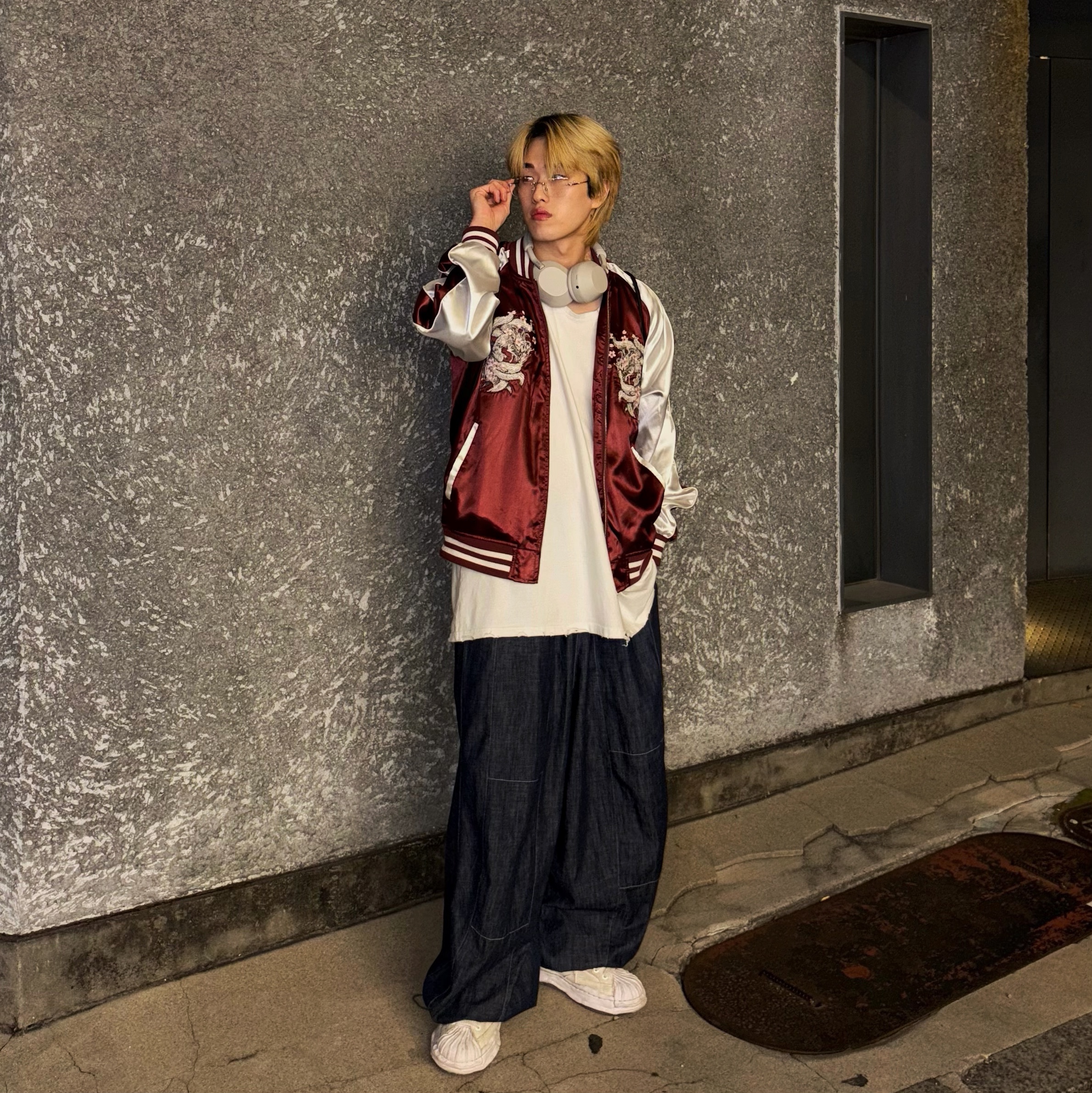 Maison Mihara Yasuhiro Blakey OG Sole Canvas Low-top Sneakers White, Sony WH-1000XM5 Silver (Korean Ver.) 착용 스타일 - 4