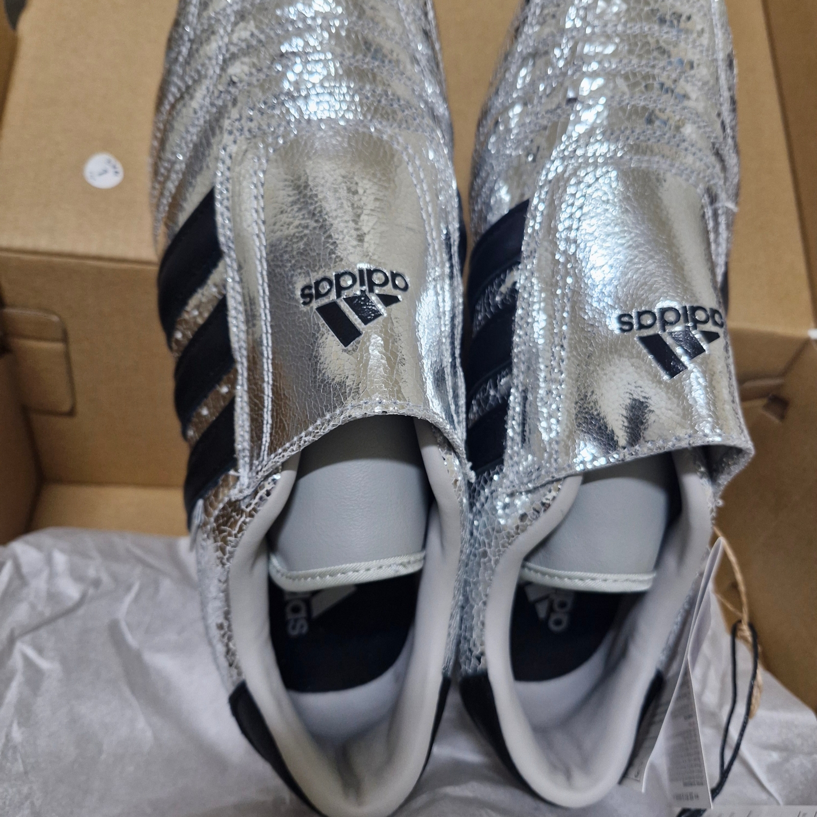 (W) Adidas Taekwondo Cloud White Core Black 착용 스타일 - 2