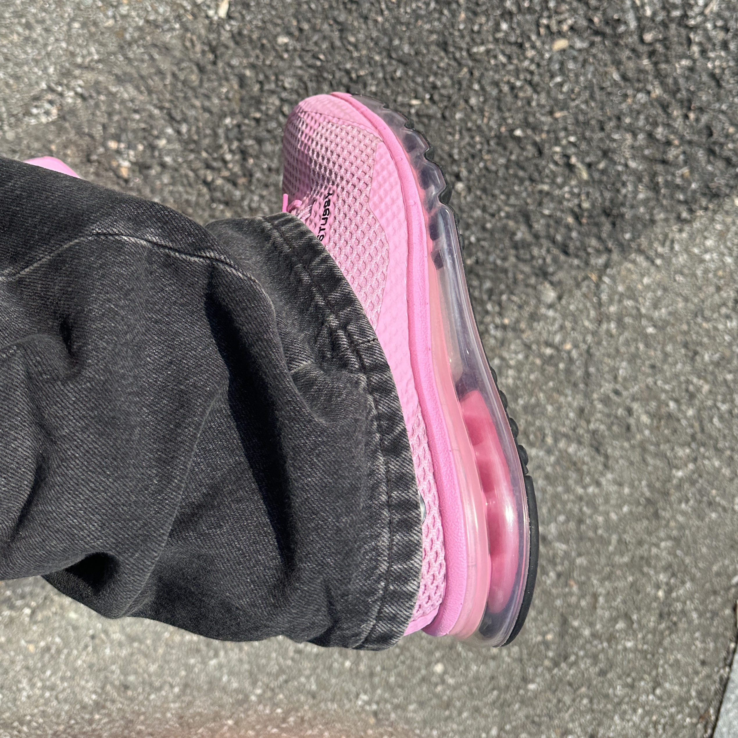 Nike x Stussy Air Max 2013 Psychic Pink 착용 스타일