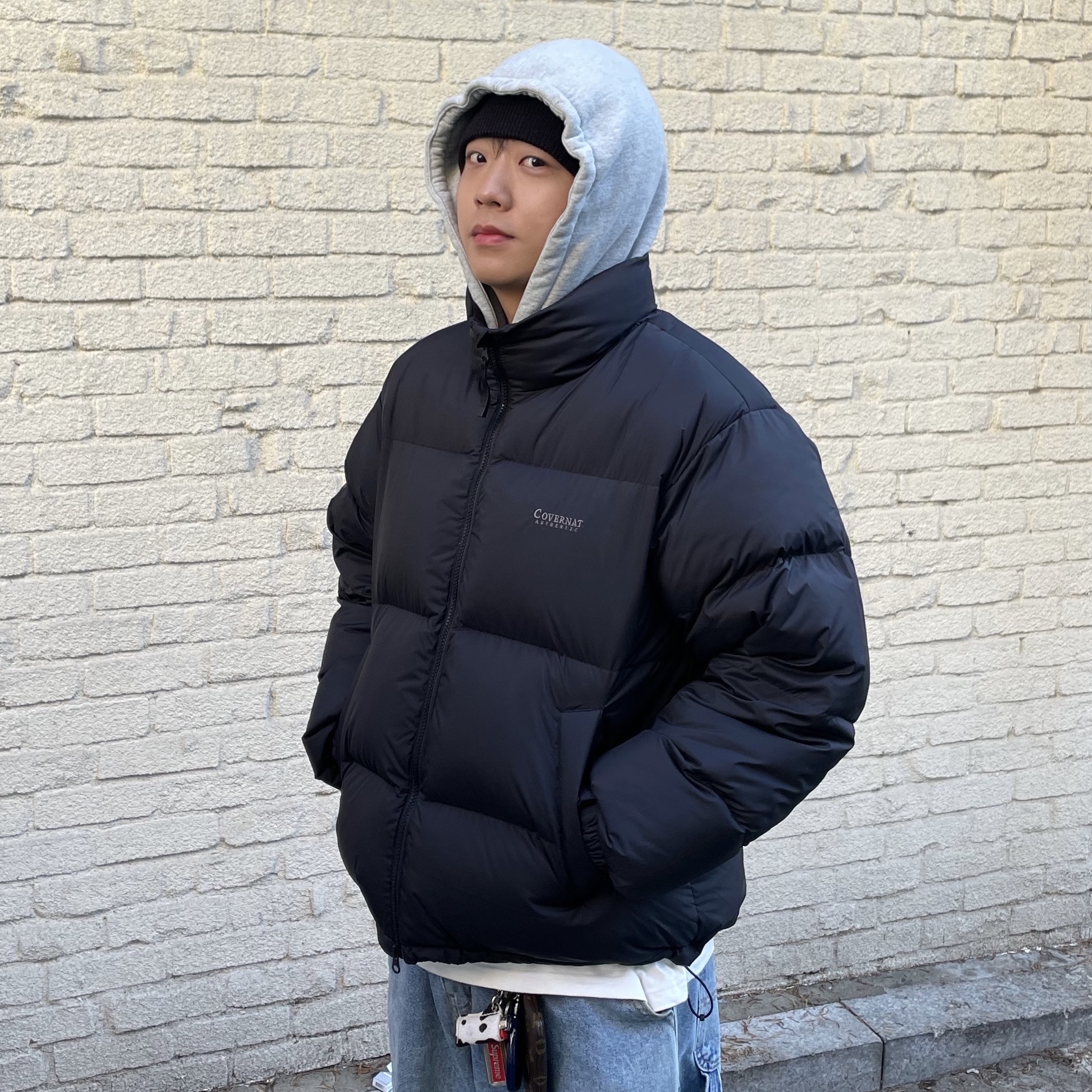 Covernat Civic Origin Short Puffer Black 착용 스타일 - 2