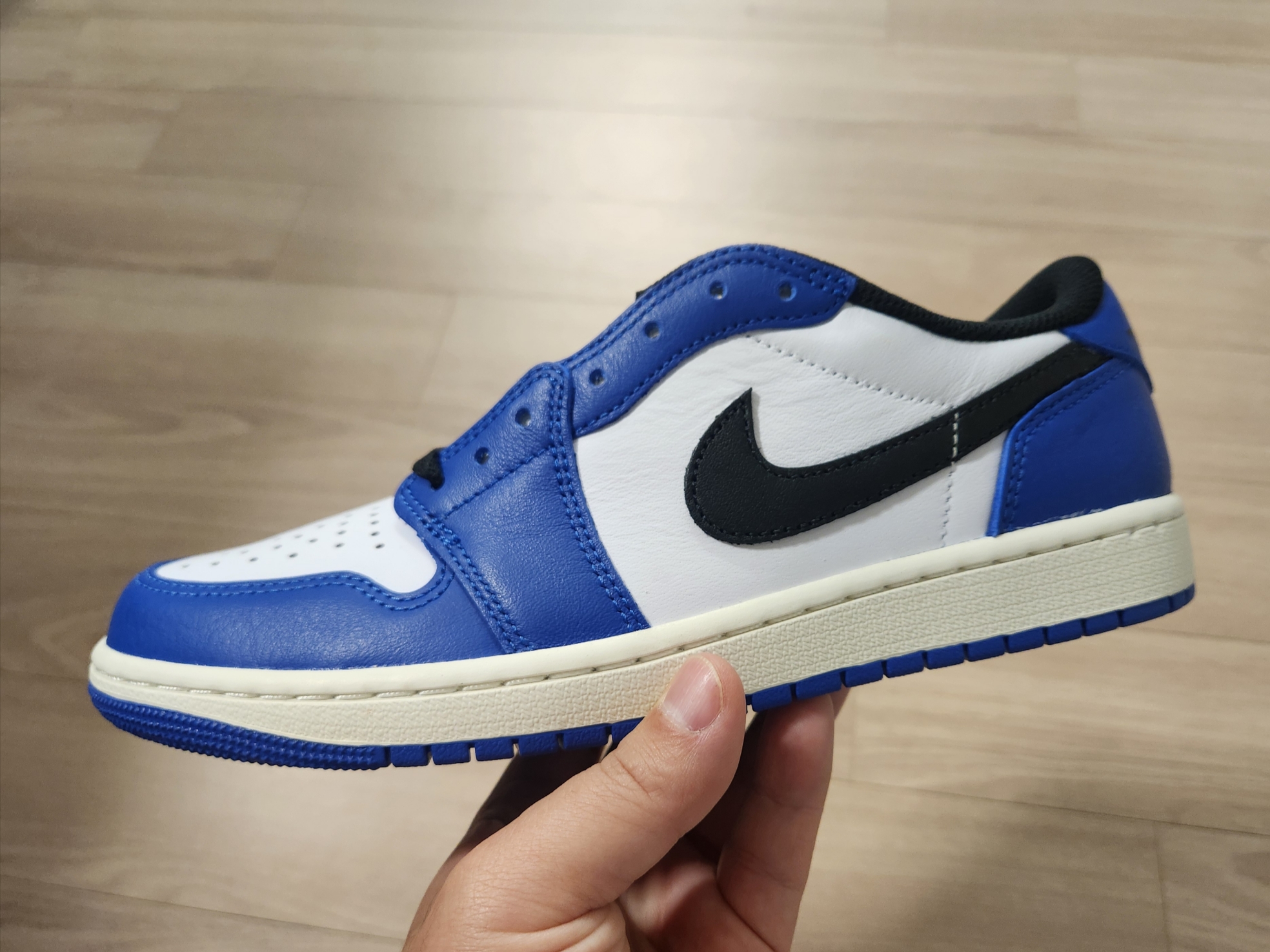 Jordan 1 Retro Low OG Game Royal 착용 스타일 - 2