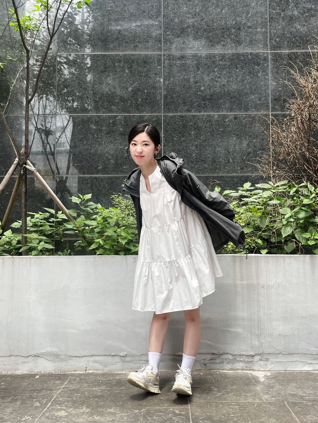 keek Pillowdy UV Light Windbreaker V2 BLACK 착용 스타일 - 1