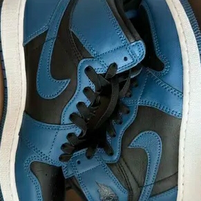 Jordan 1 Retro High OG Dark Marina Blue 착용 스타일