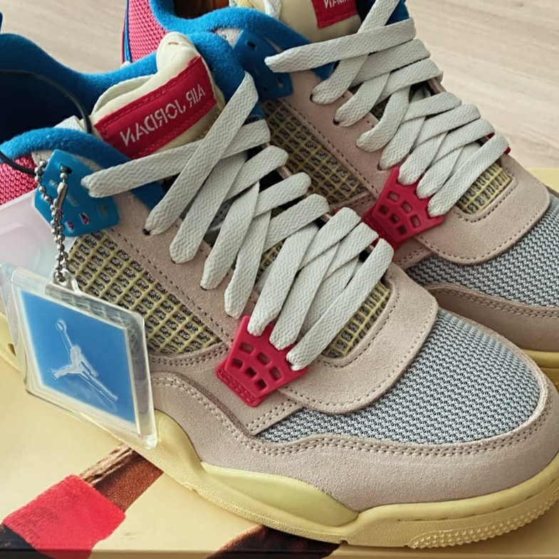 Jordan 4 x Union Retro Guava Ice 착용 스타일