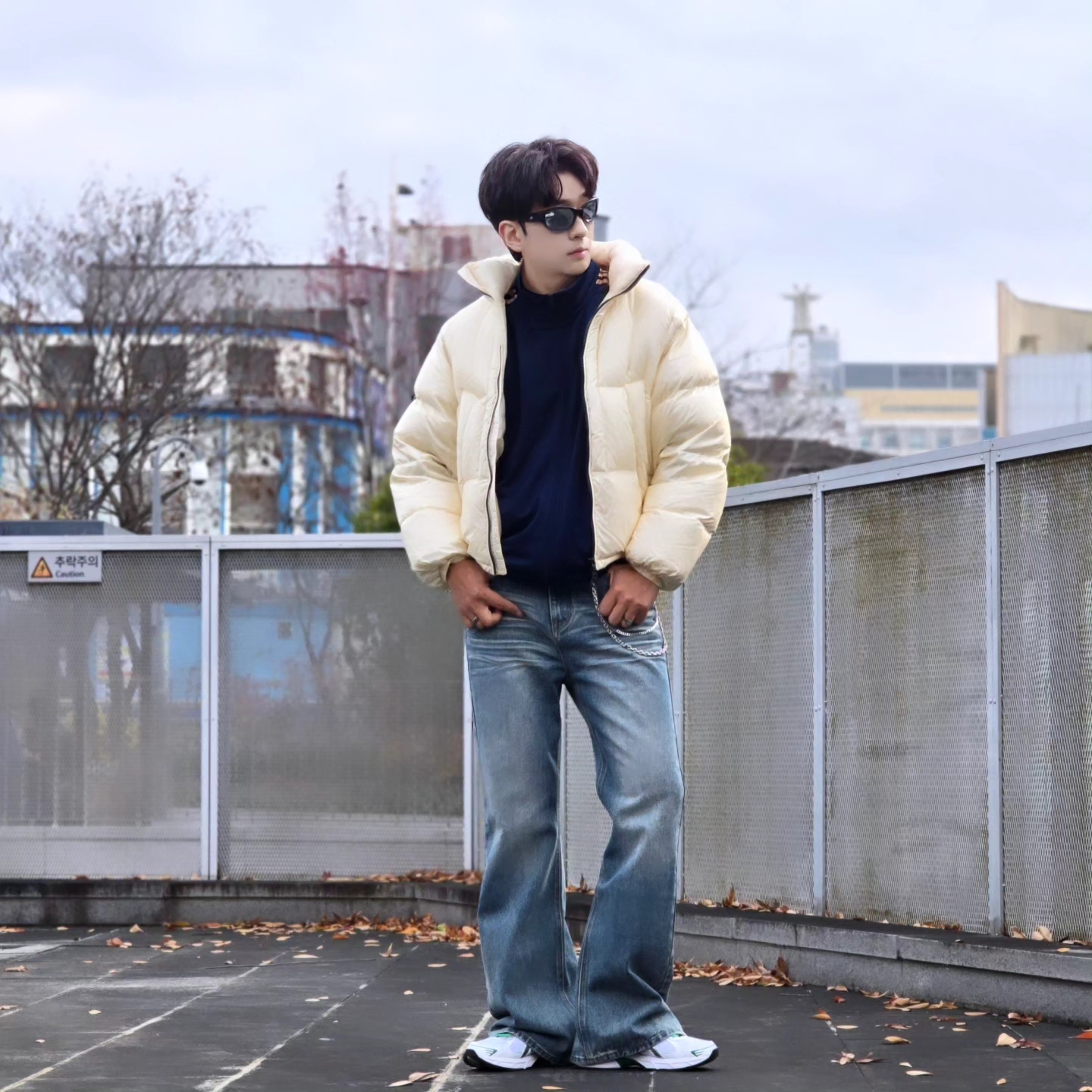 Adidas Track Jacket Night Indigo Mesa - KR Sizing, Asics Gel-1130 White Pure Silver - Folder Exclusive 착용 스타일 - 1