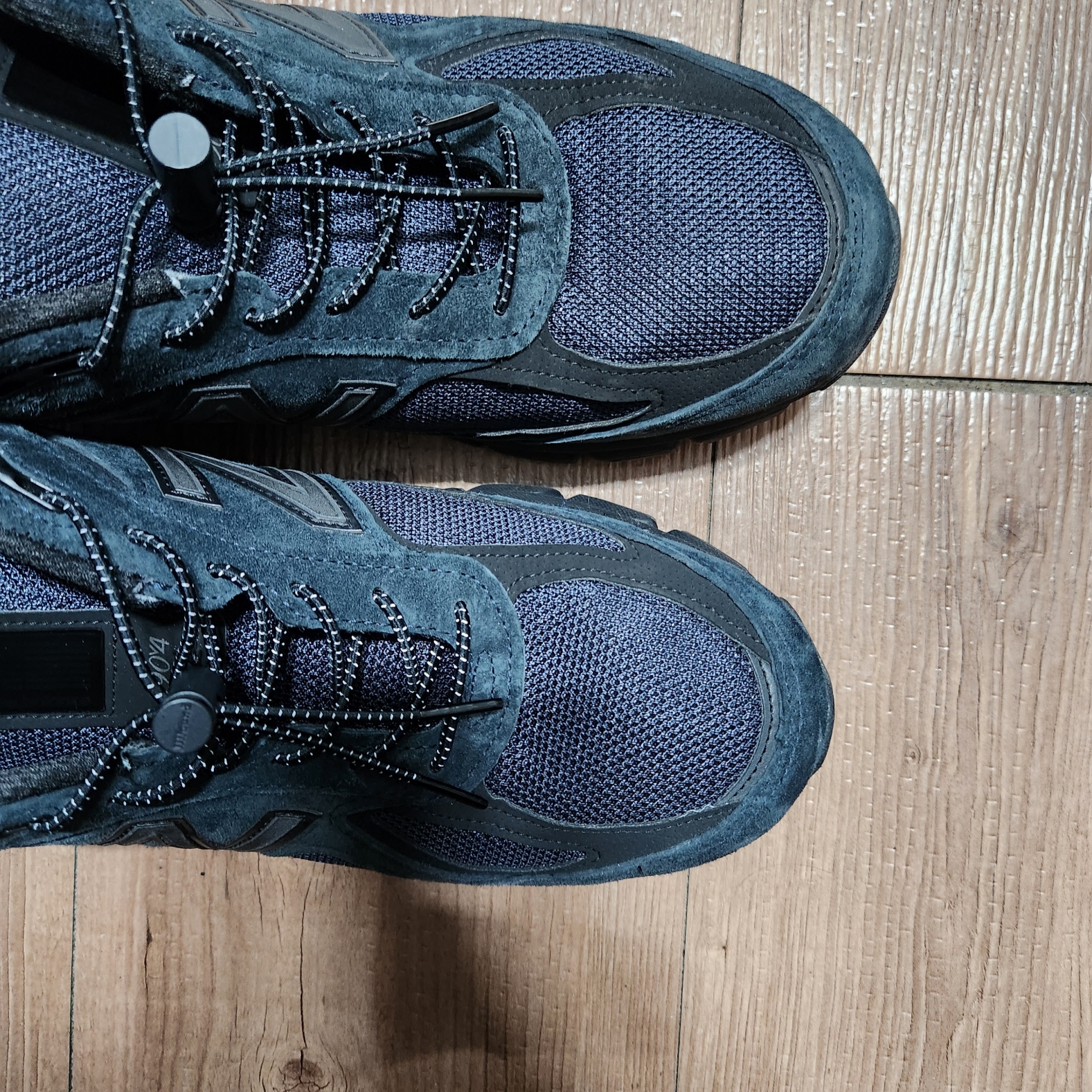 New Balance x JJJJound 990v4 Navy 착용 스타일 - 2
