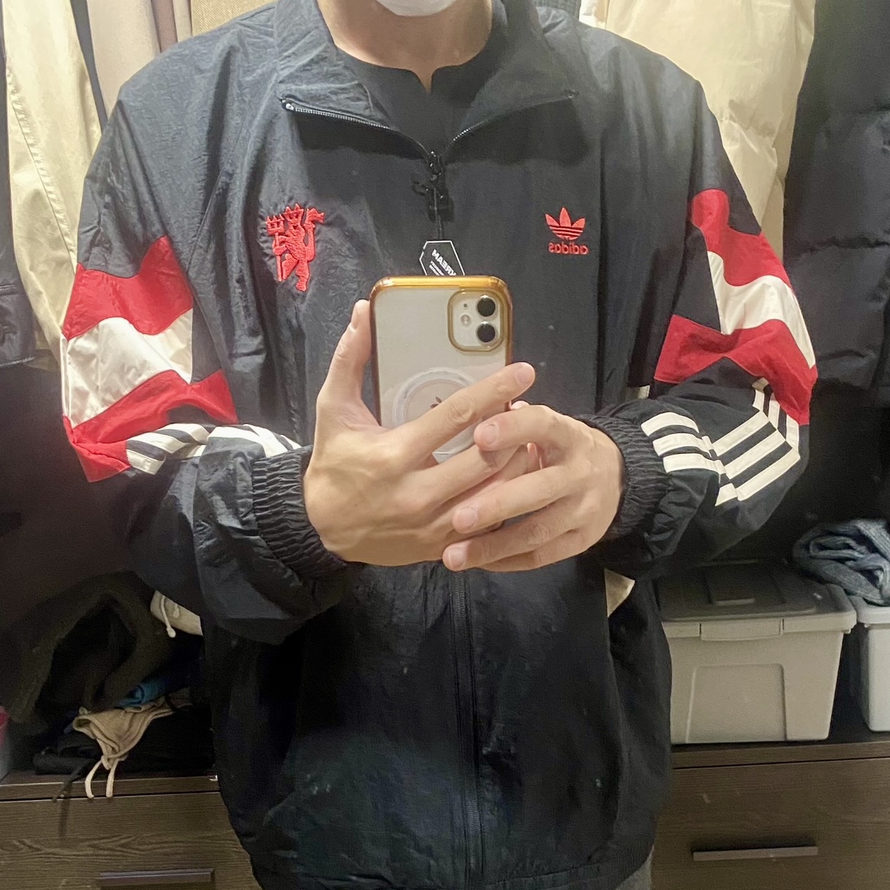 Adidas Manchester United Originals Track Top Black Red - KR Sizing 착용 스타일
