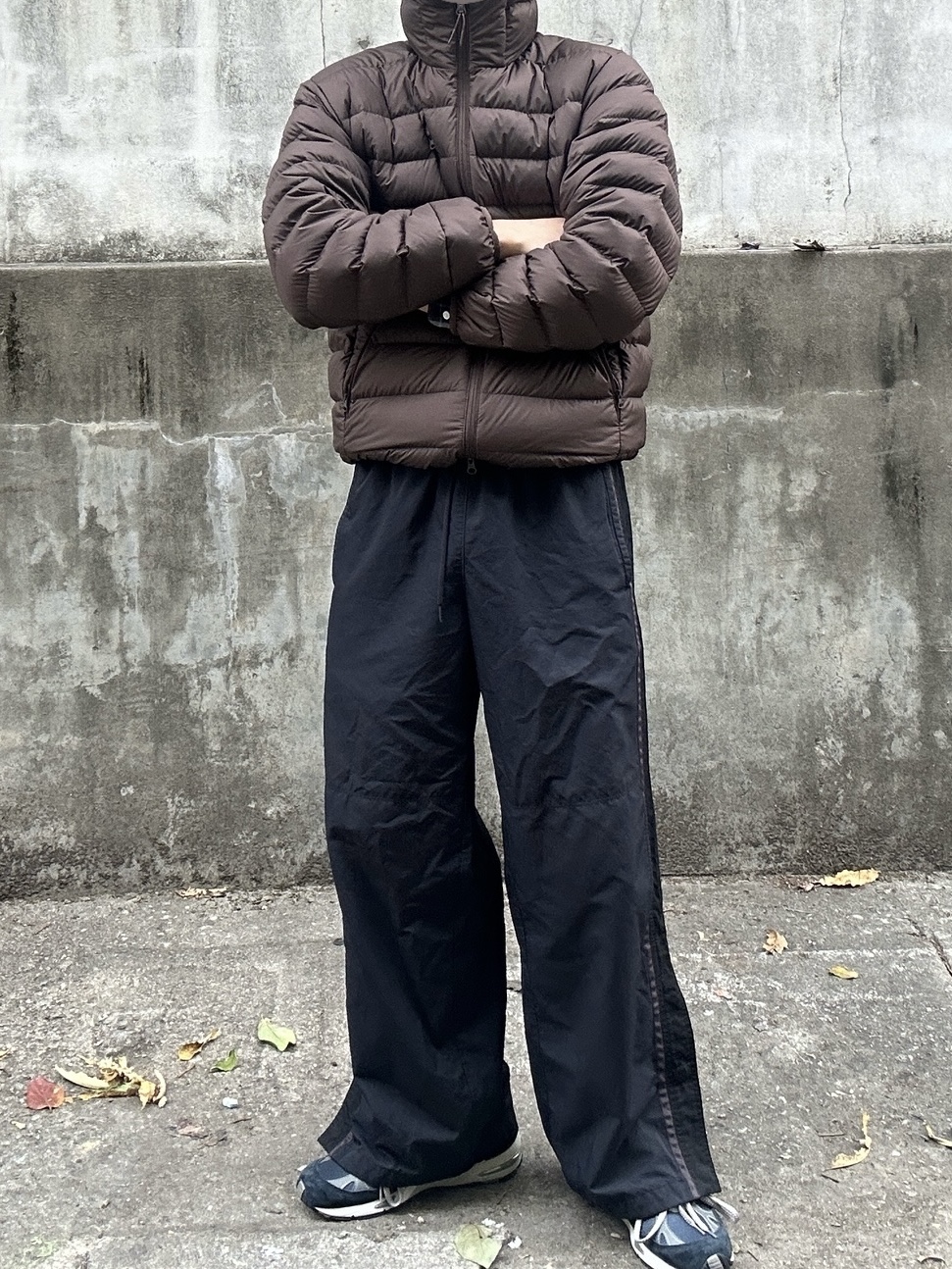Musinsa Standard City Leisure Hooded Light Down Jacket Brown, New Balance 991 Made in UK Navy 착용 스타일