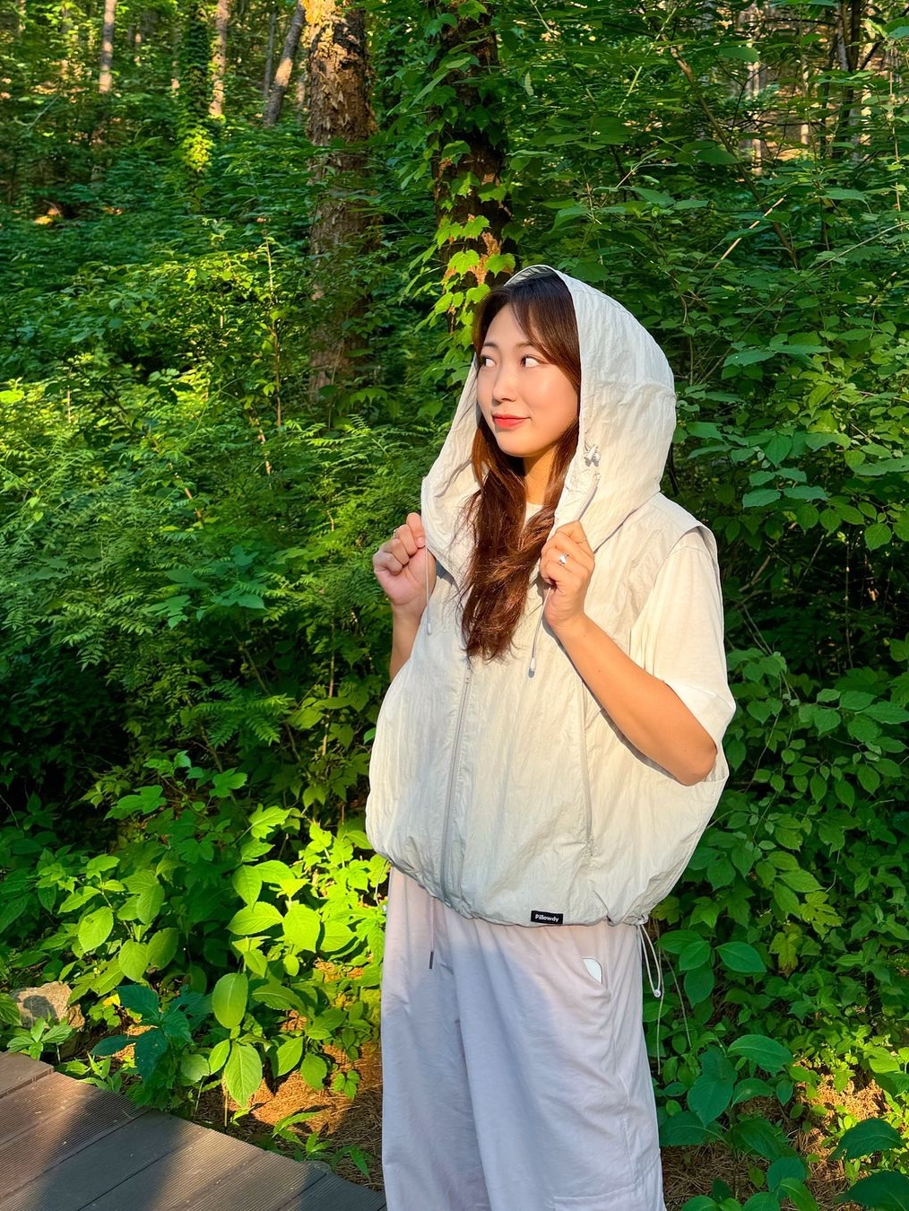 keek Pillowdy Utility Nylon Vest Gray 착용 스타일 - 2