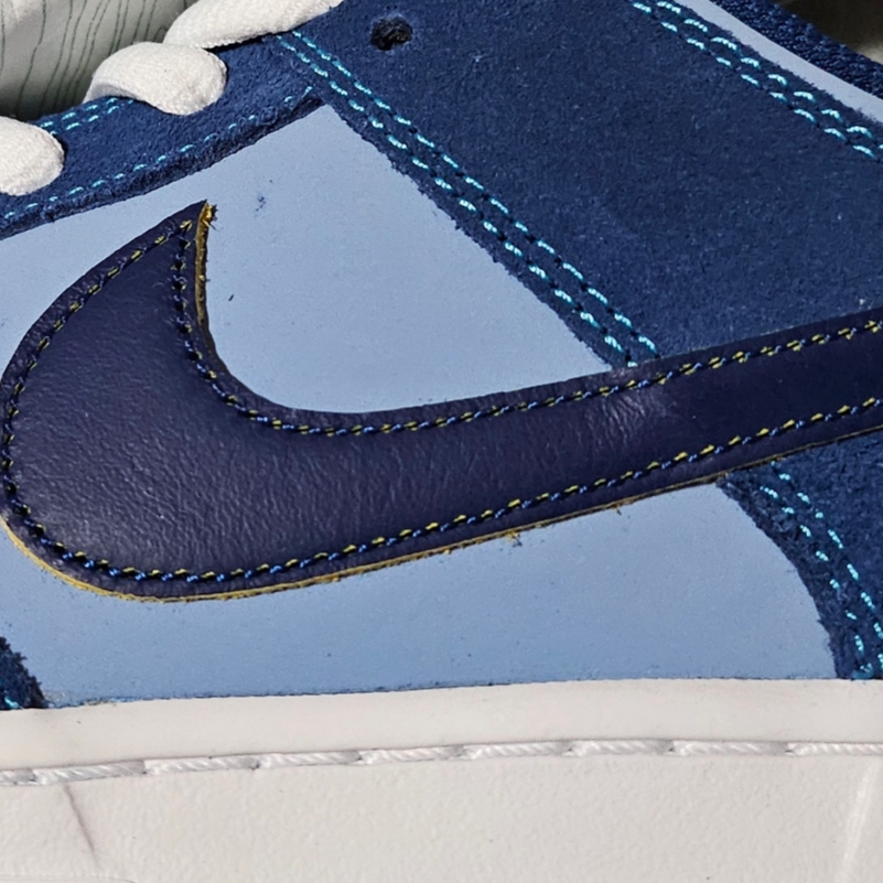 Nike x Why So Sad? SB Dunk Low Pro Coastal Blue 착용 스타일