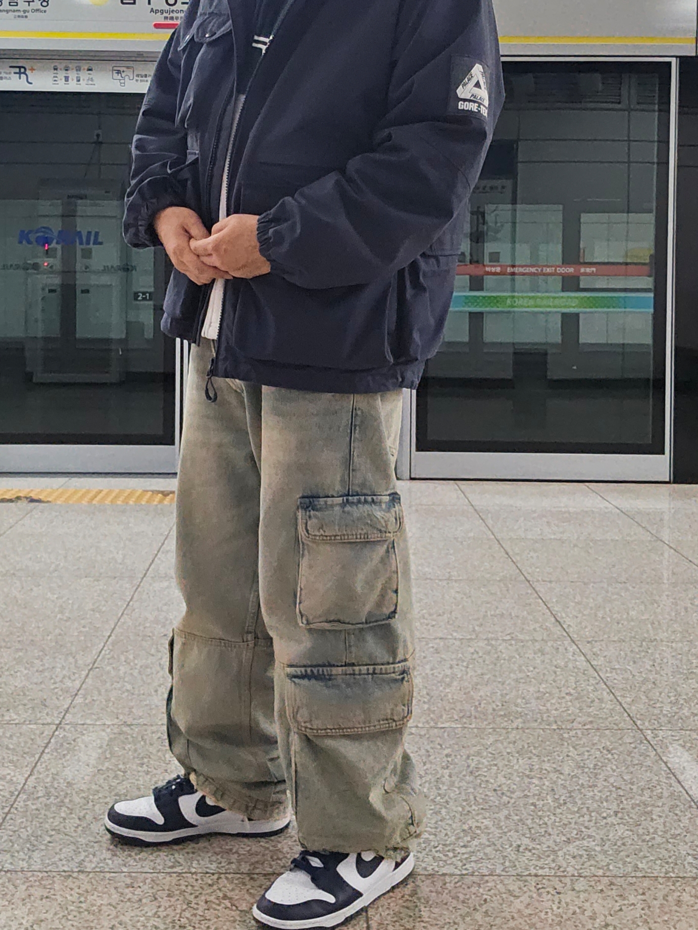 Palace Gore-Tex Cotton RS Jacket Navy - 23FW, Supreme Polartec Zip Jacket Navy - 23FW 착용 스타일 - 2