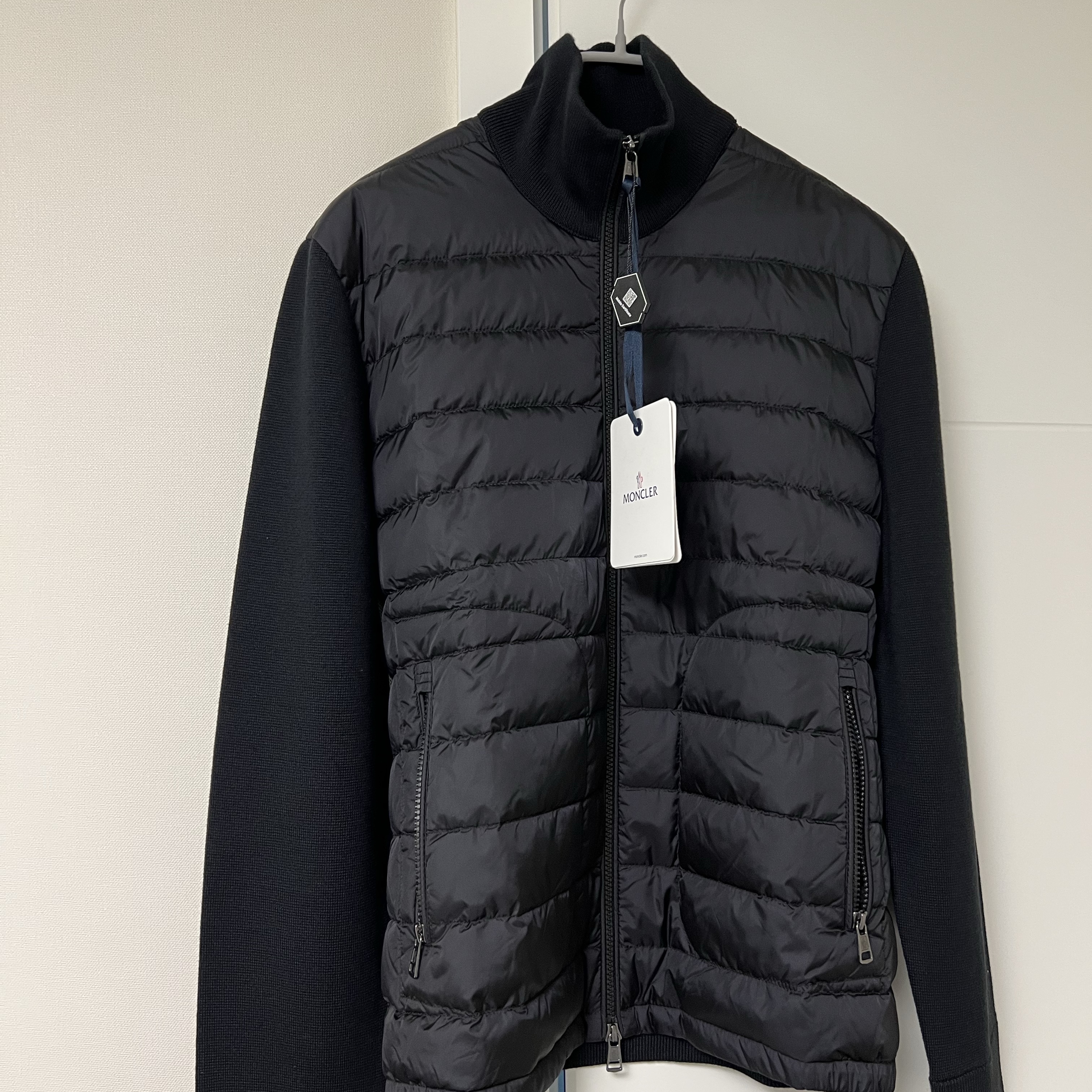 Moncler Padded Wool Cardigan Black - 24FW 착용 스타일