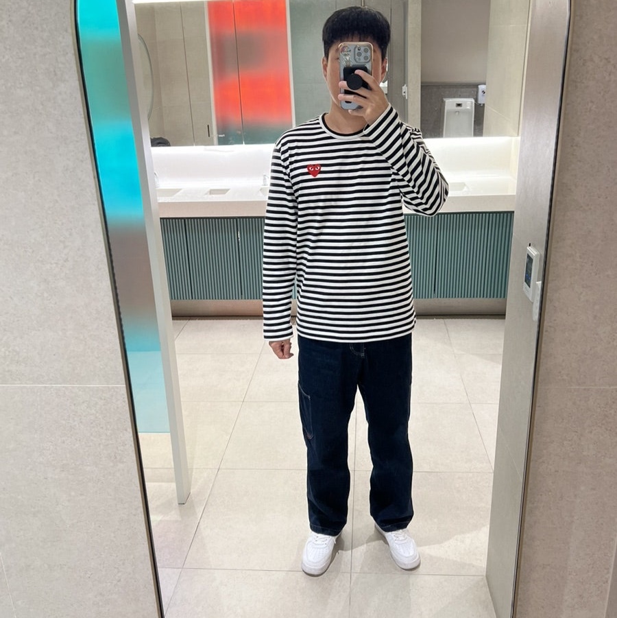 Play Comme des Garcons Striped LS T-Shirt Black White 착용 스타일 - 1
