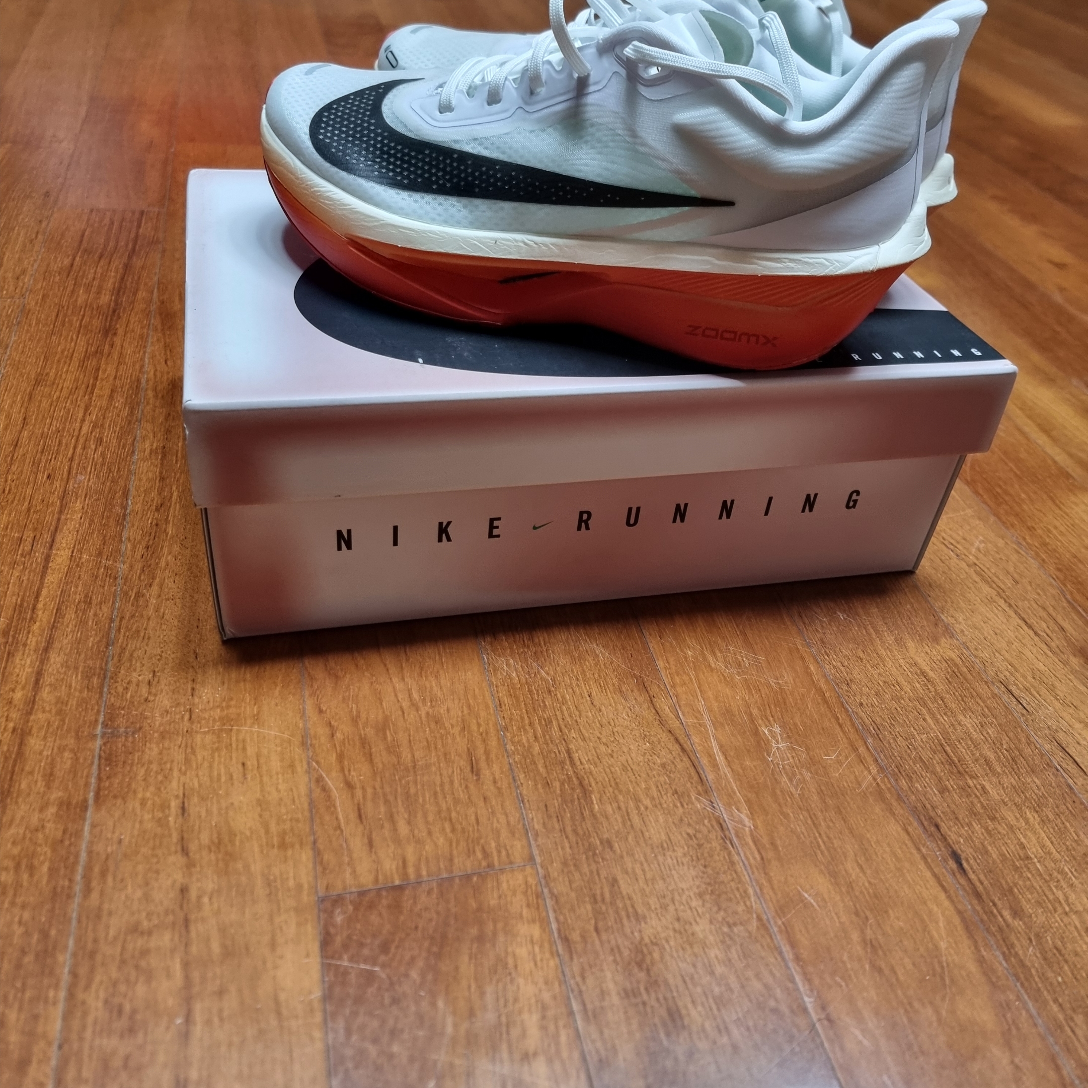Nike Zoom Fly 6 Eliud Kipchoge 착용 스타일
