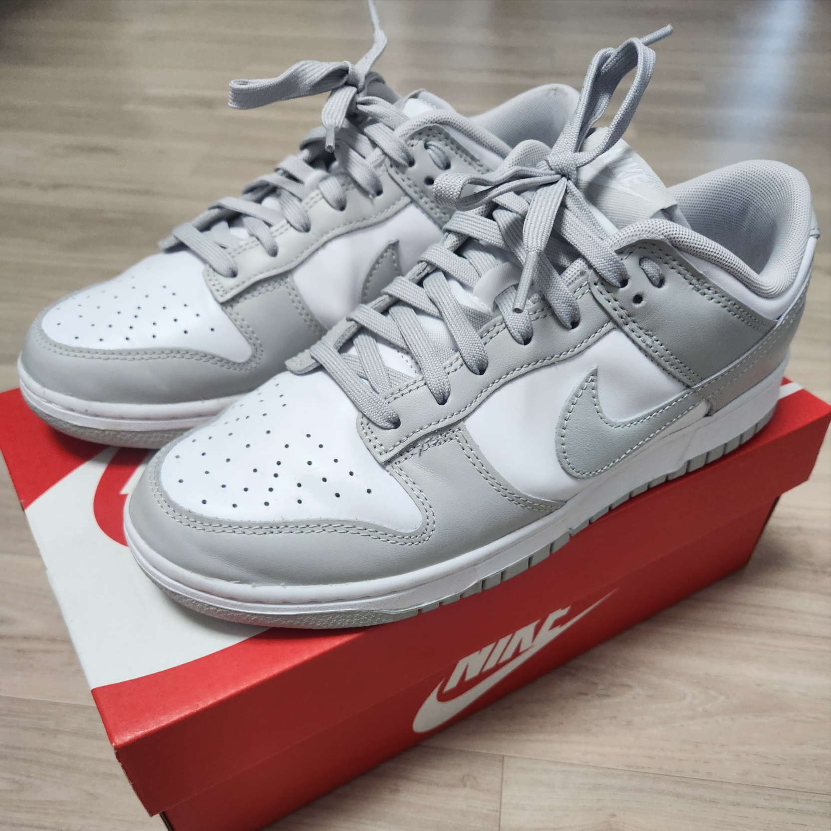 Nike Dunk Low Retro Grey Fog 착용 스타일 - 1