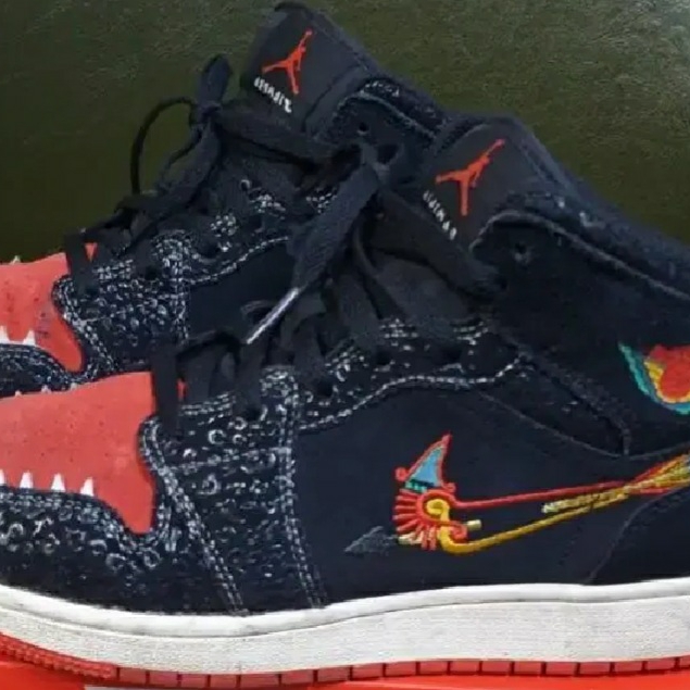 Jordan 1 Mid SE Siempre Familia 착용 스타일
