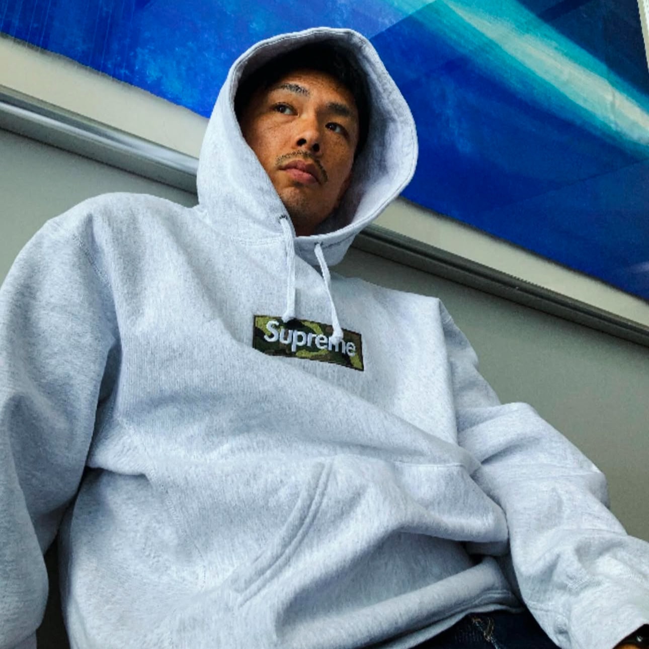 Supreme Box Logo Hooded Sweatshirt Ash Grey - 23FW 착용 스타일 - 1