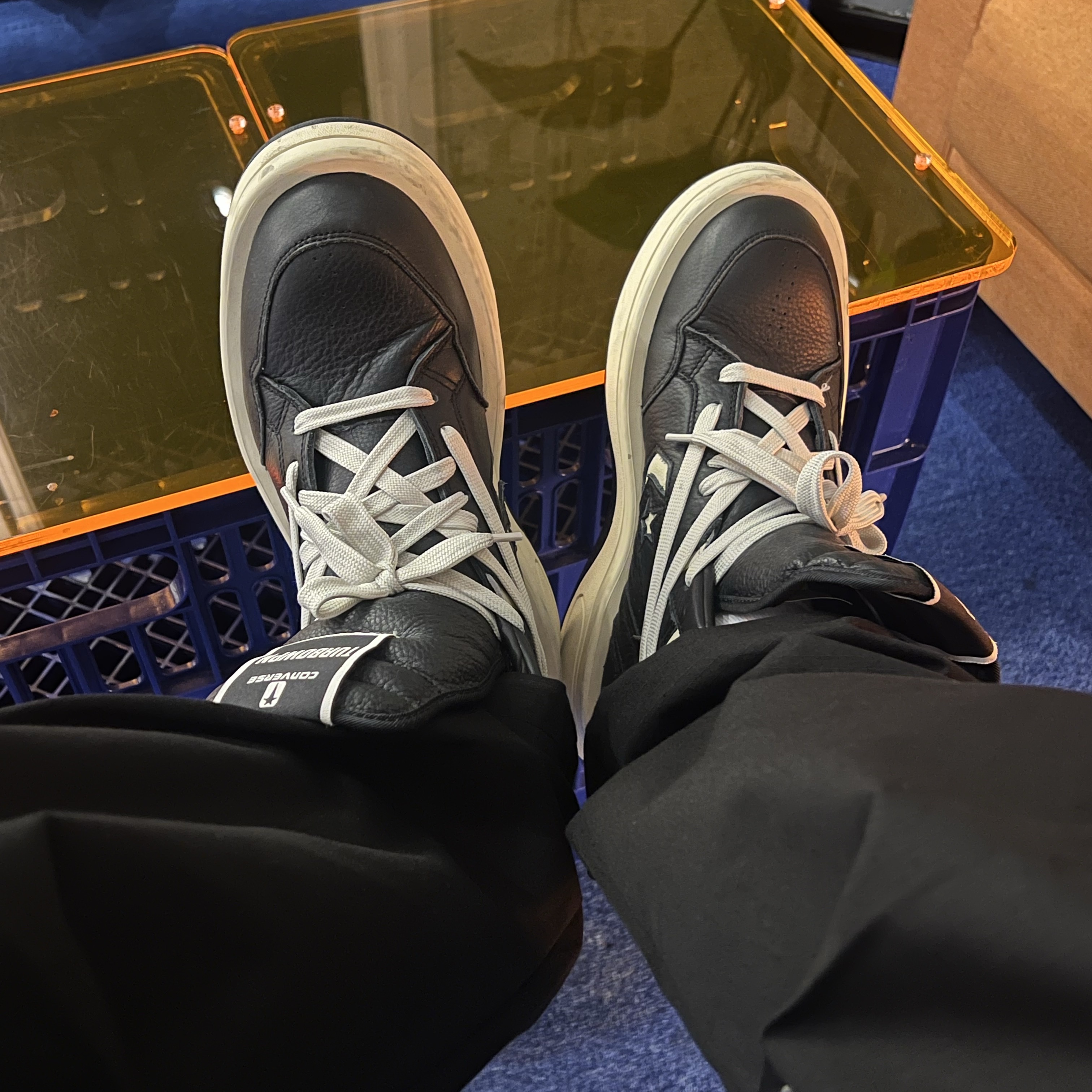 Converse x Drkshdw Turbowpn Black Cream 착용 스타일 - 3