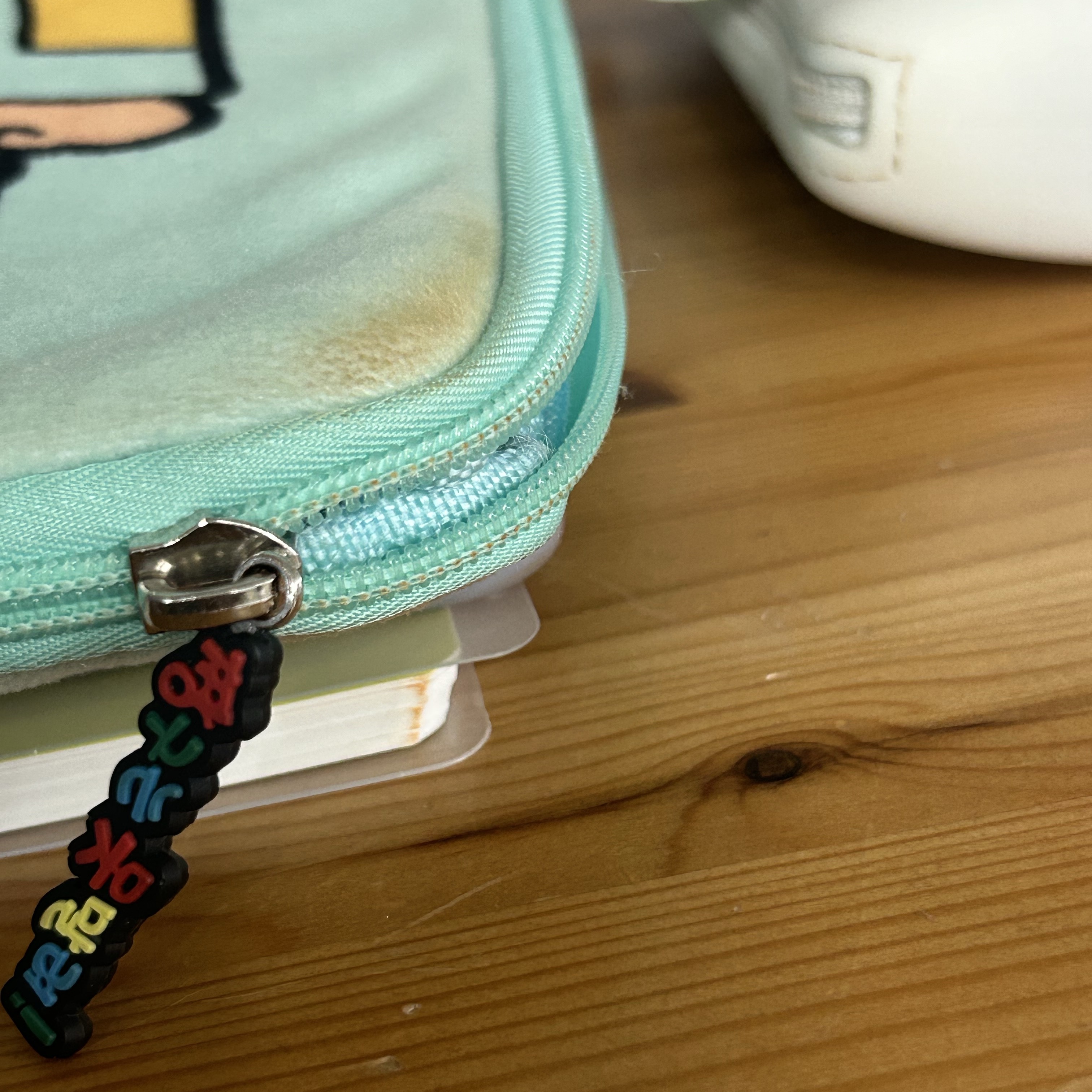Jansport Superbreak Backpack Black 착용 스타일