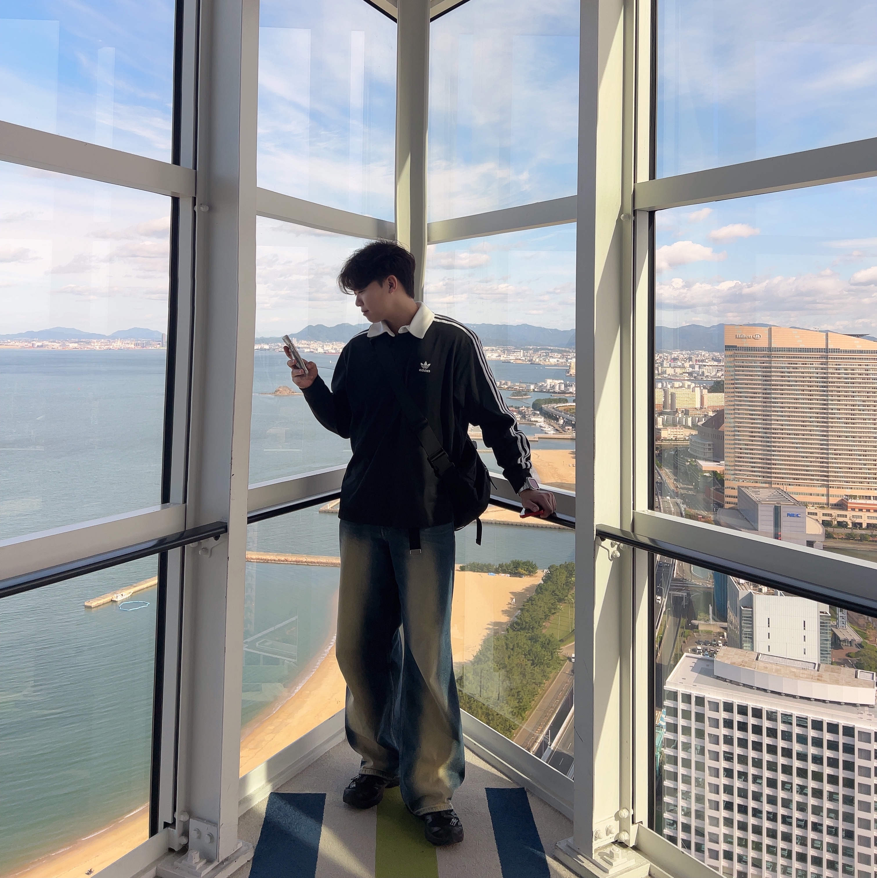 Salomon x MM6 Maison Margiela XT-4 Mule Black, Supreme Satin Hooded Track Jacket Black - 24SS 착용 스타일 - 2