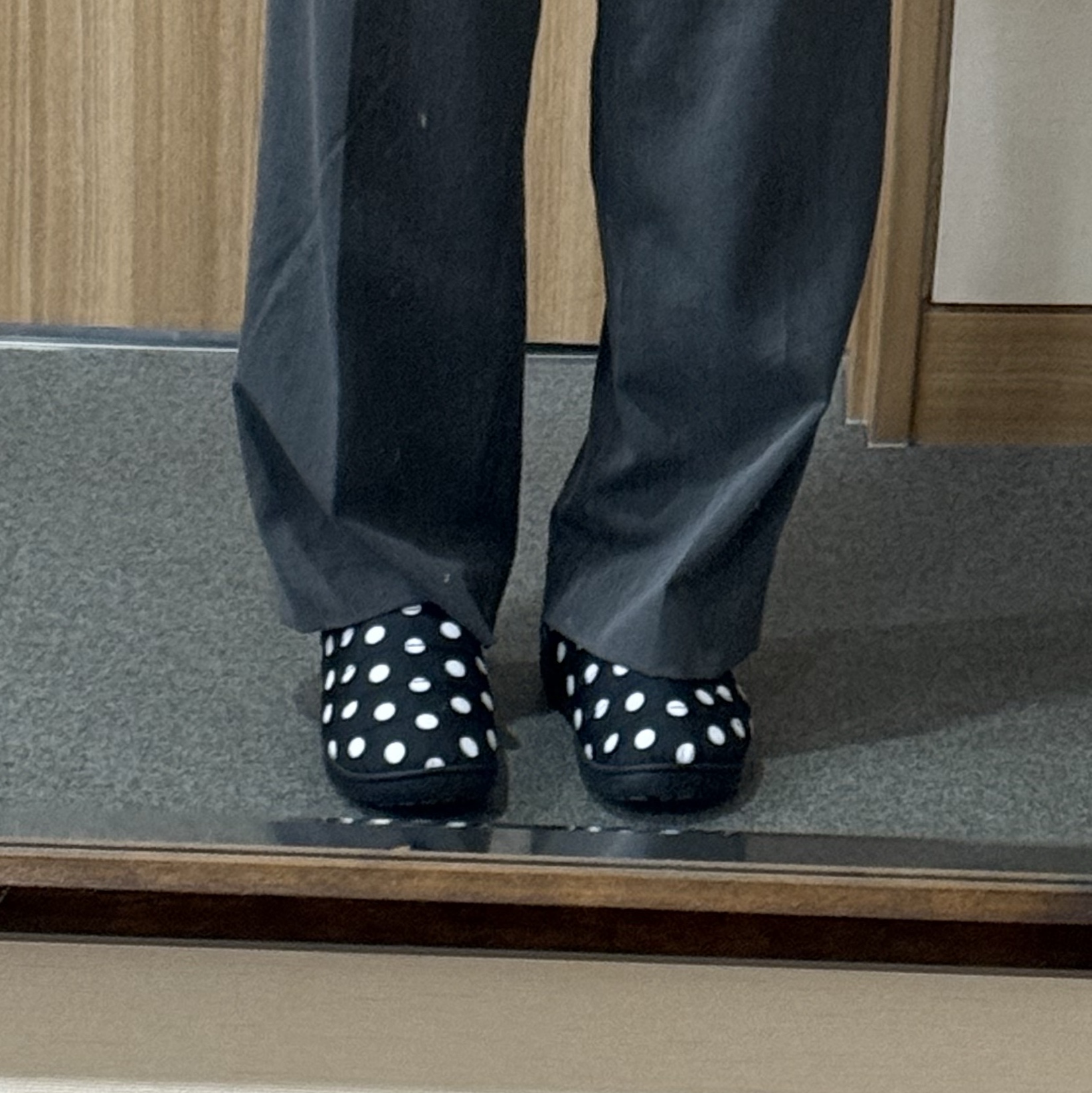 Subu Permanent F-Line Dots 착용 스타일 - 1