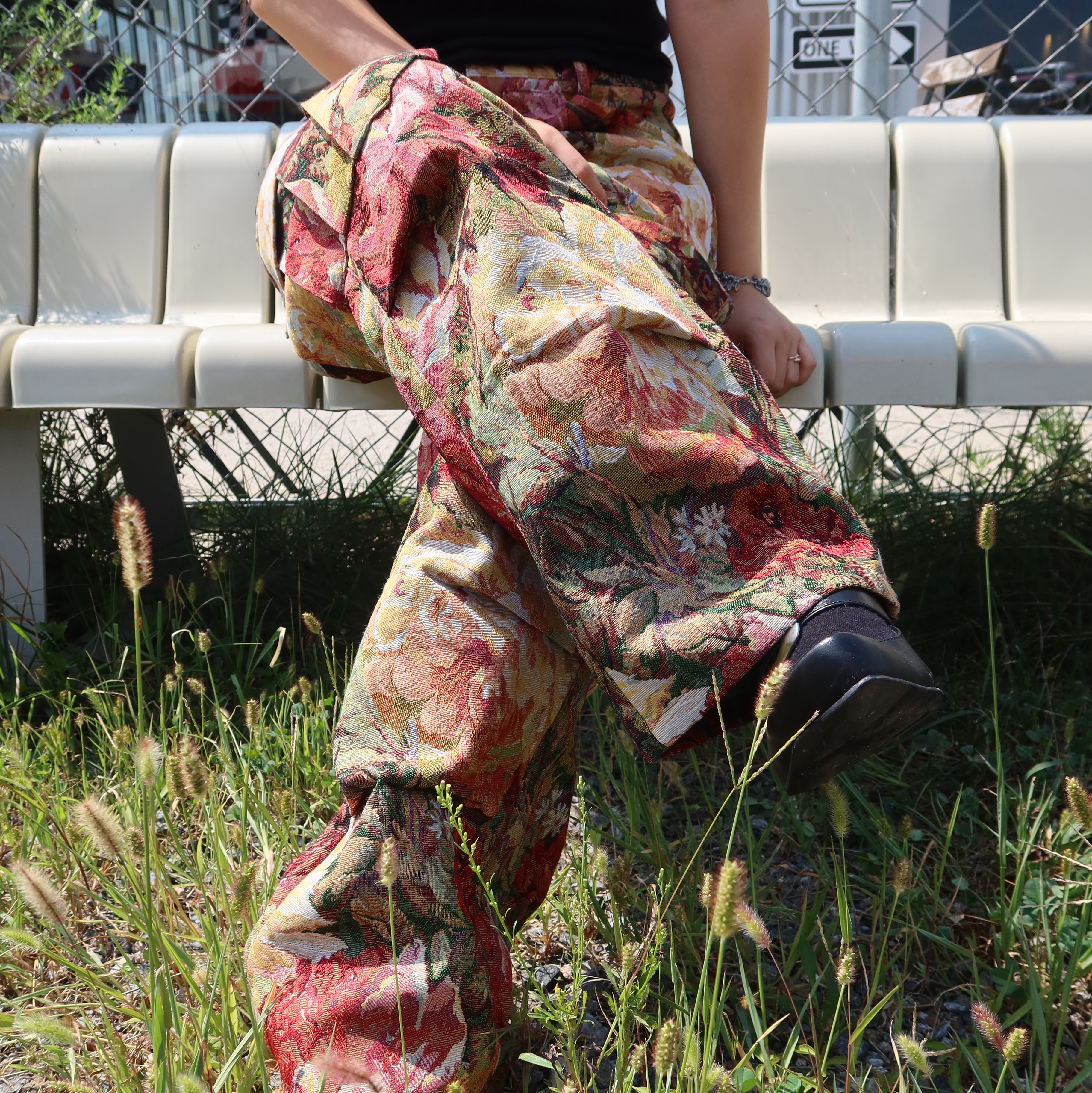 Hono Report Jacquard Cargo Pants Red Garden 착용 스타일 - 5