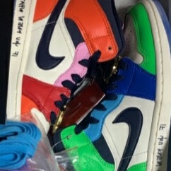 (W) Jordan 1 x Melody Ehsani Mid SE Fearless 착용 스타일