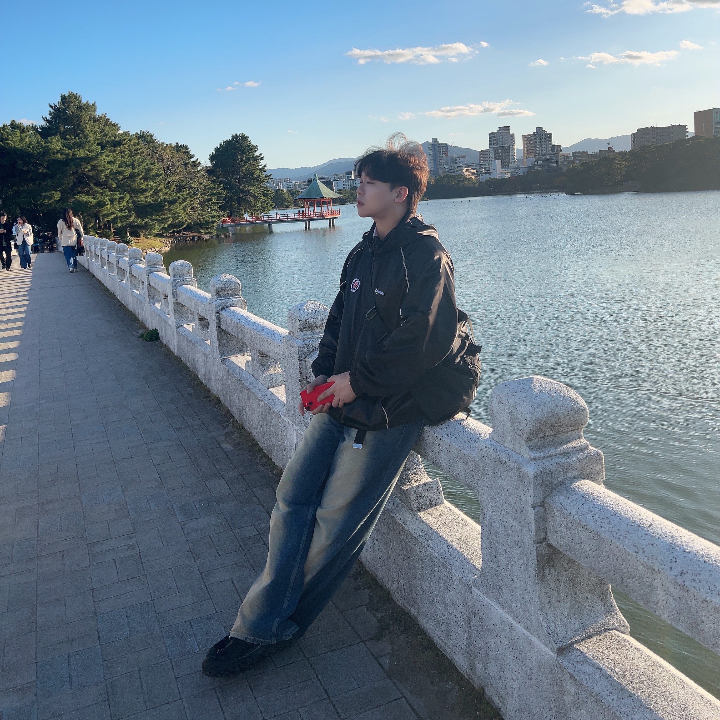 Salomon x MM6 Maison Margiela XT-4 Mule Black, Supreme Satin Hooded Track Jacket Black - 24SS 착용 스타일 - 1