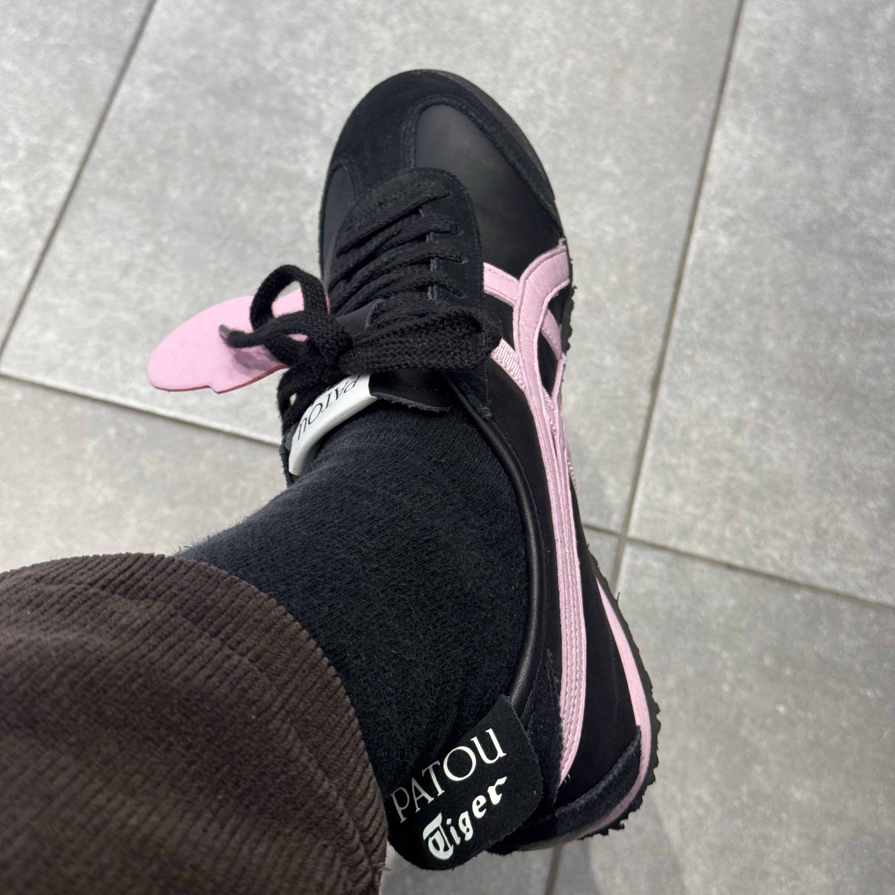 Onitsuka Tiger x Patou Mexico 66 Black Cotton Candy 착용 스타일