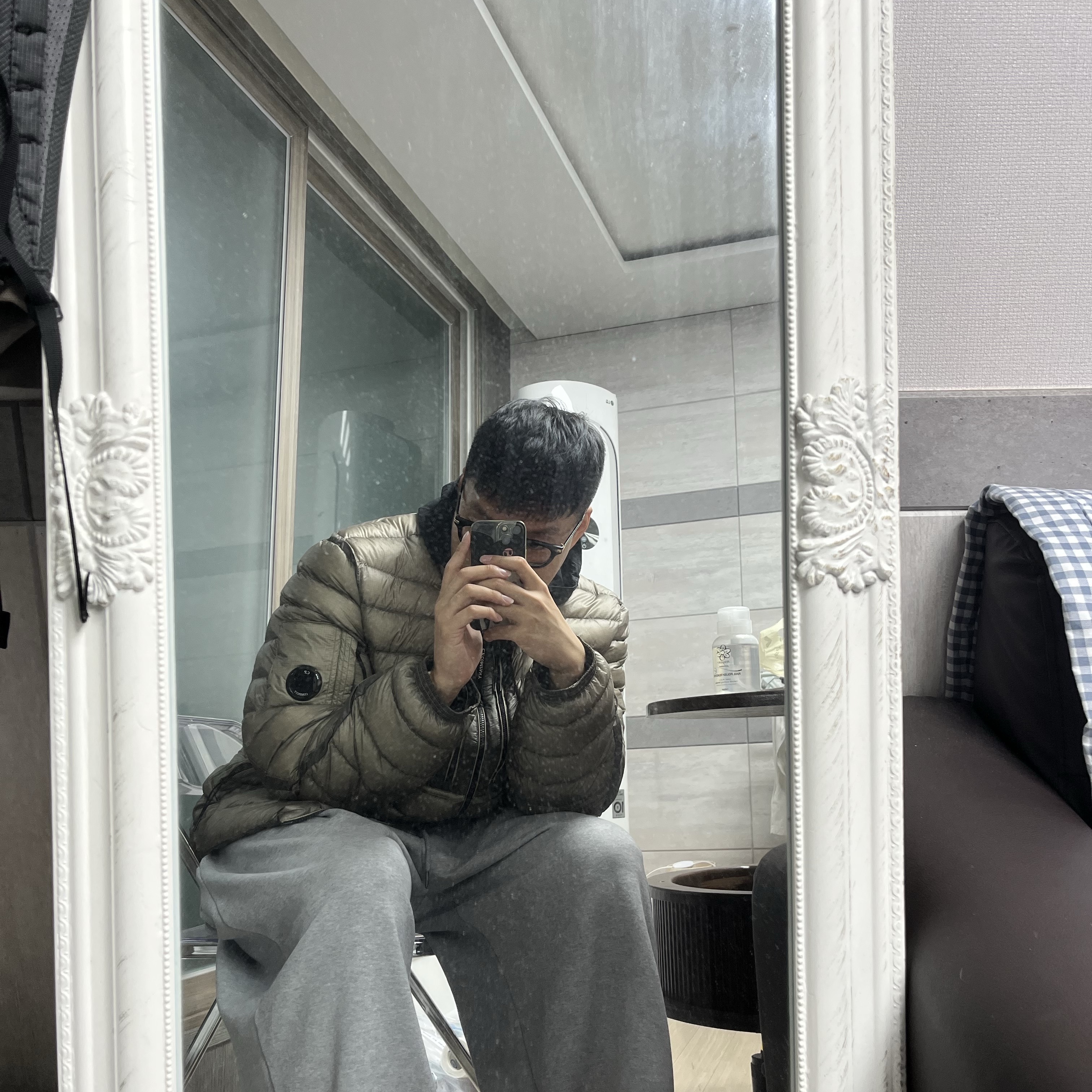 C.P. Company D.D. Shell Collar Zip Down Jacket Black - 24FW, C.P. Company D.D. Shell Collar Zip Down Jacket Vintage Khaki Beige - 24FW 착용 스타일