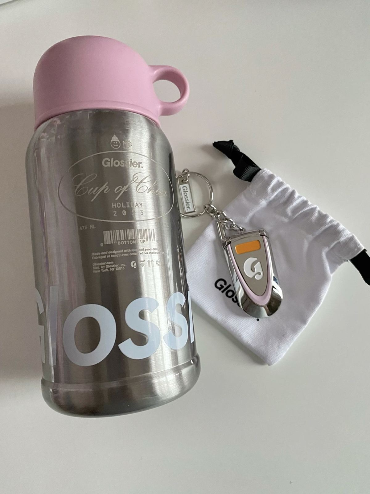 Glossier Cell Phone Keychain - LA Exclusive, Glossier Hand Cream 60ml 착용 스타일 - 1