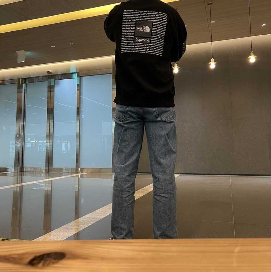 Supreme x The North Face Crewneck Black - 24SS 착용 스타일