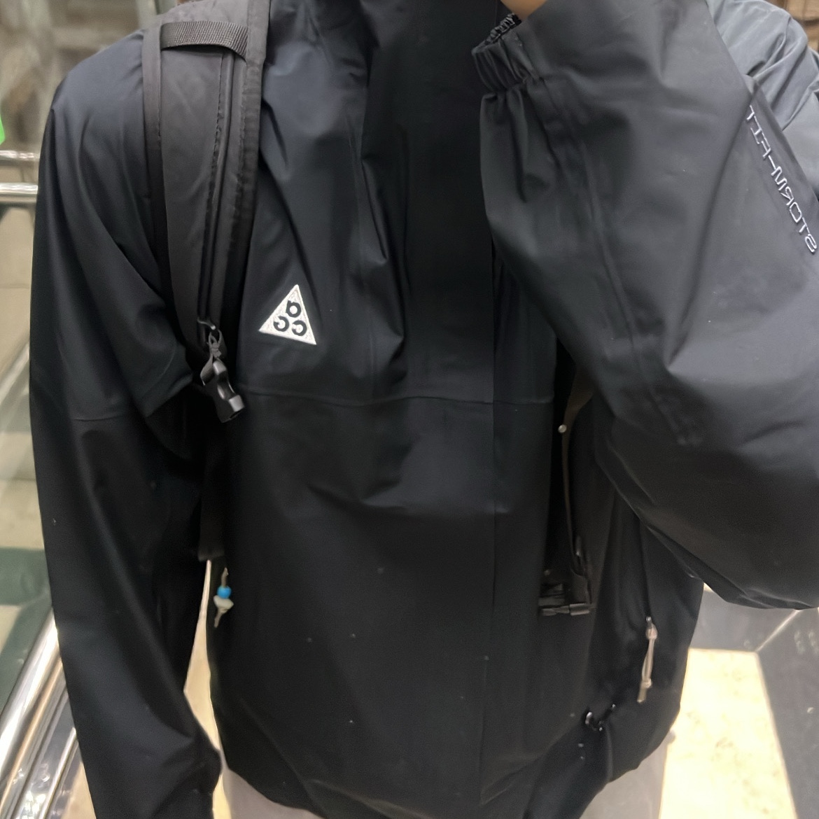 Nike ACG Storm-Fit ADV Cascade Rains Full Zip Jacket Black - Asia 착용 스타일