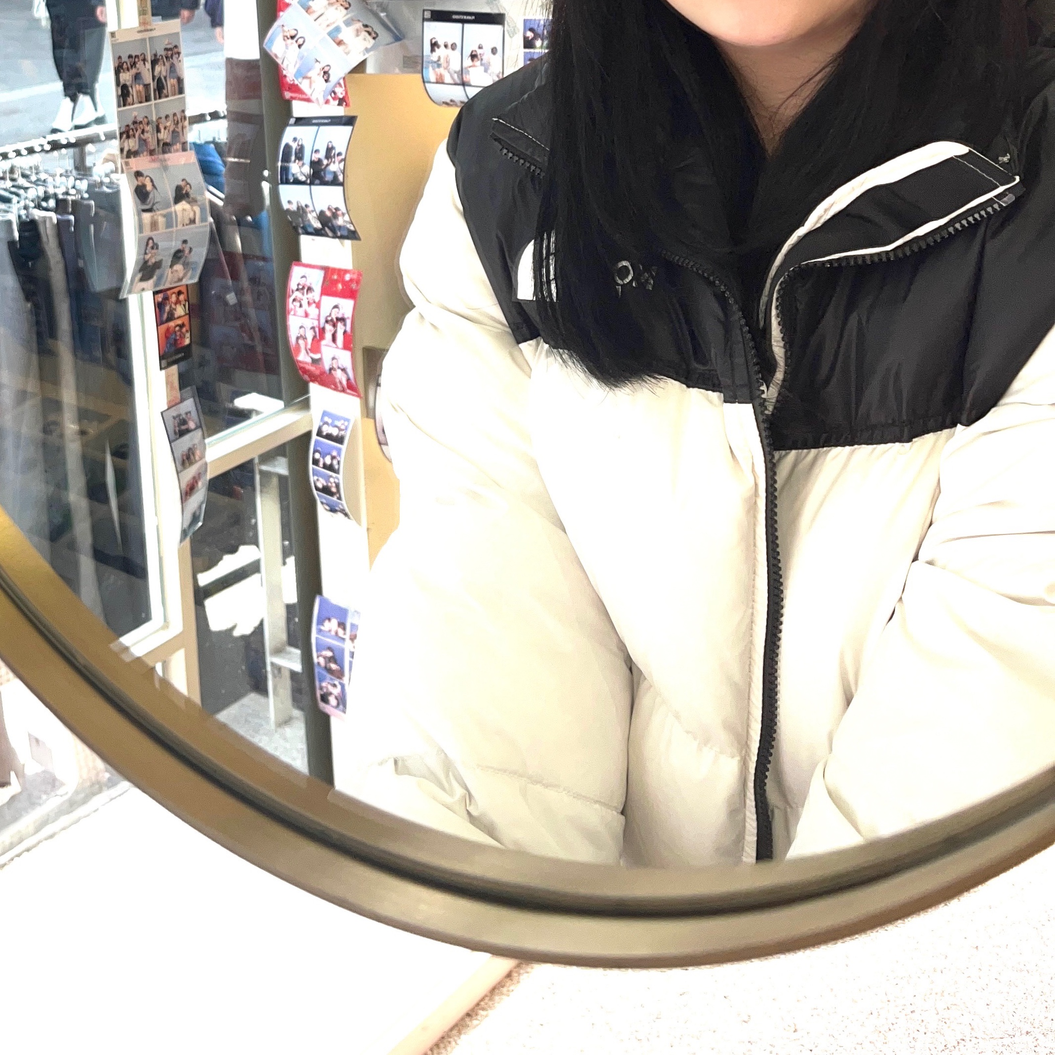(W) The North Face Nuptse Short Jacket Gardenia White TNF Black 착용 스타일