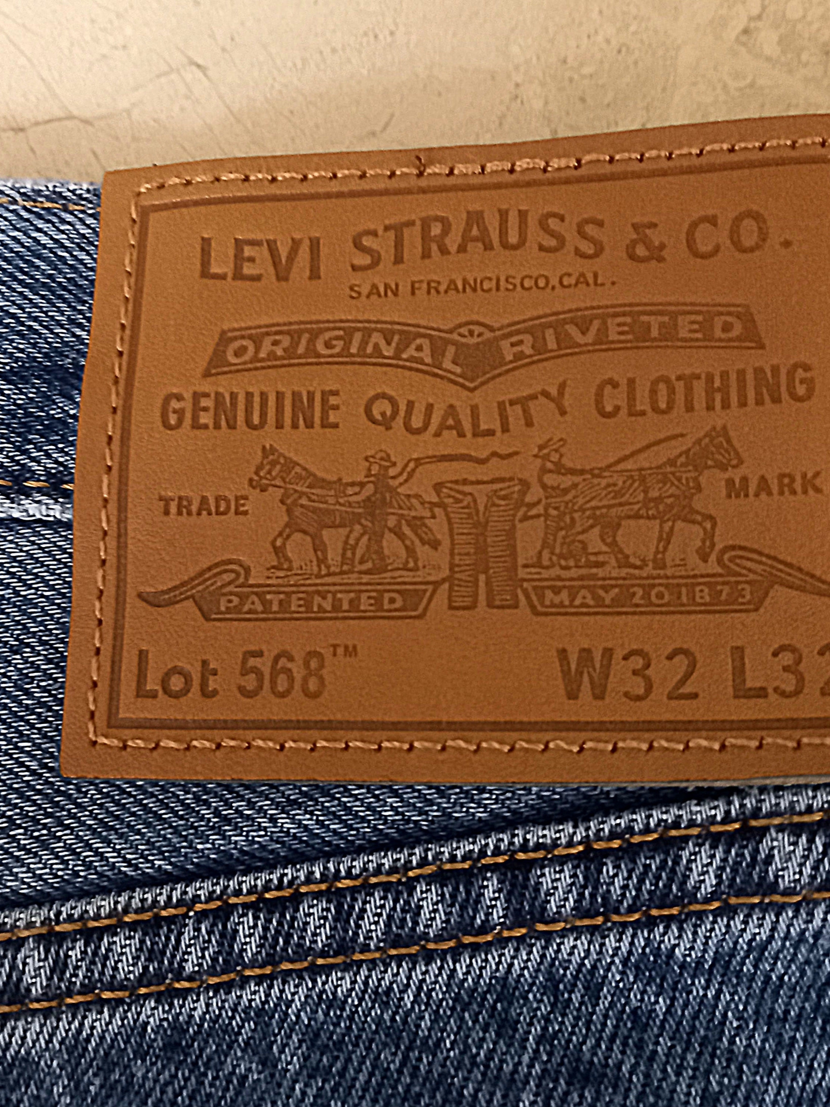 Levi's 568 Loose Straight Jeans Medium Indigo 착용 스타일 - 5