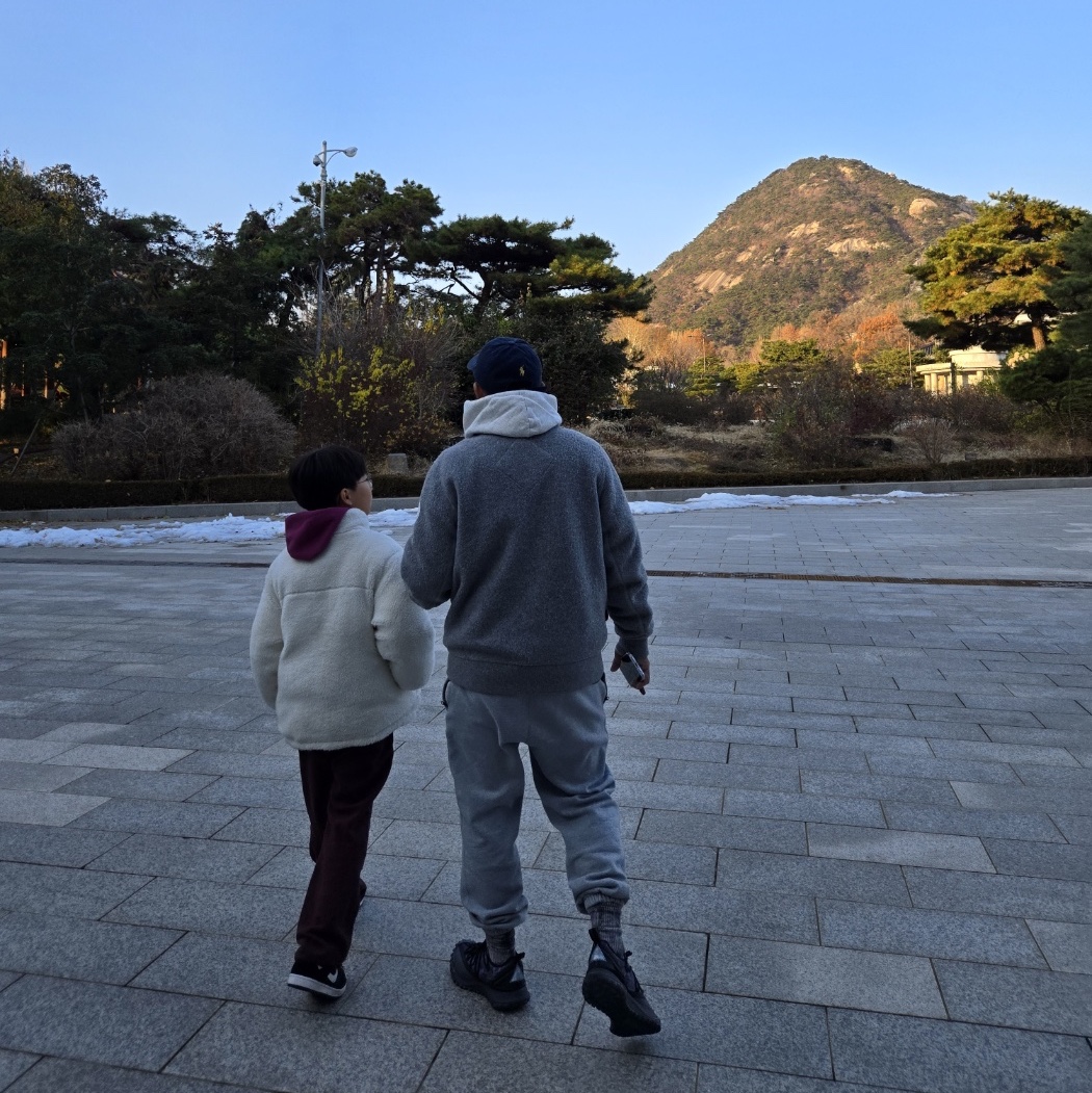(W) Canada Goose Severn Fleece Jacket Humanature Silverbirch Heather, Nike ACG Mountain Fly Low Black 착용 스타일 - 2