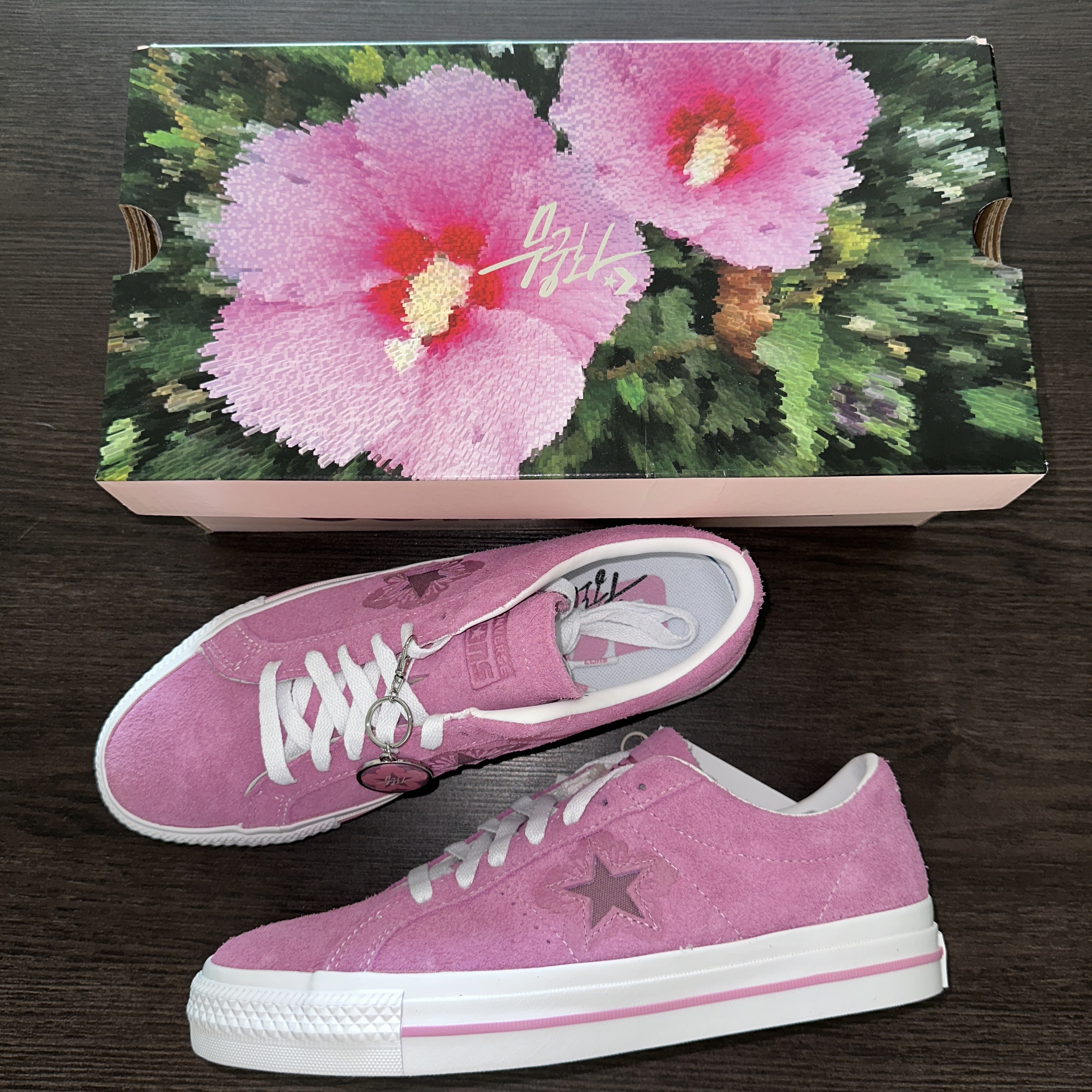 Converse One Star Pro Flower Light Orchid 착용 스타일
