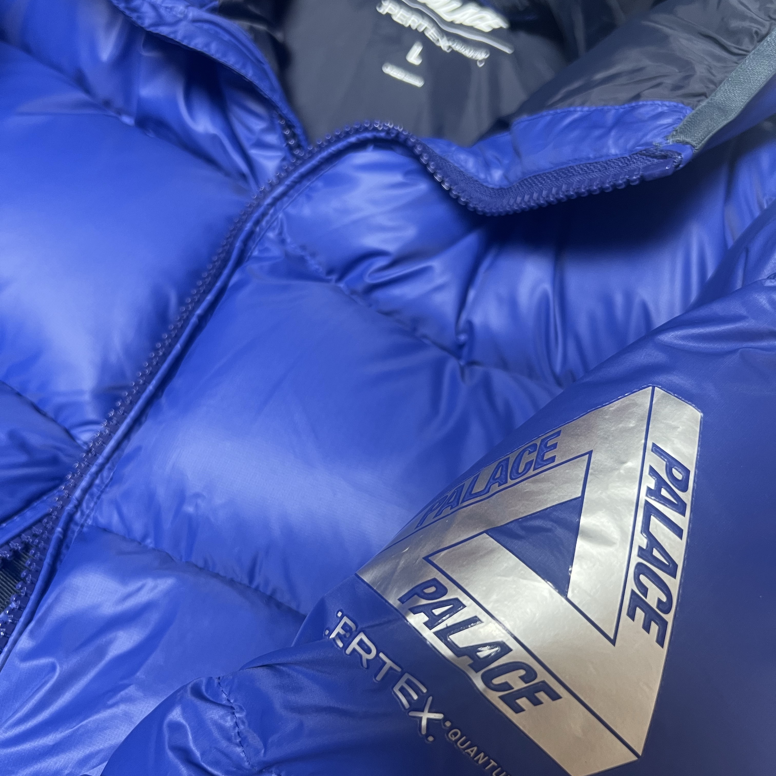 Palace Pertex Opaque Balaclava Puffa Deep Ultra - 24FW 착용 스타일 - 1