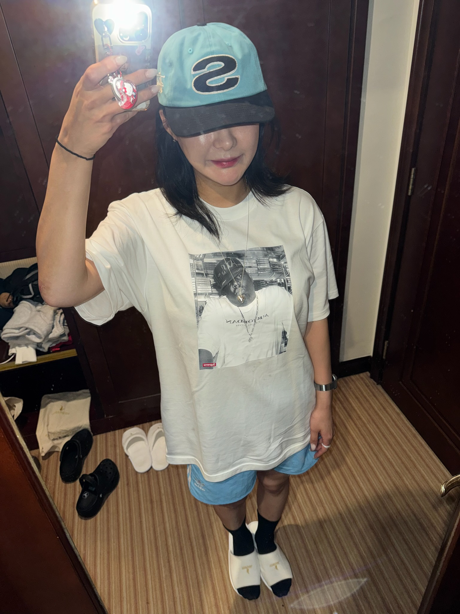 Stussy Chenille S Low Pro Cap Teal, Supreme x Jordan Biggie S/S Top White - 24FW 착용 스타일