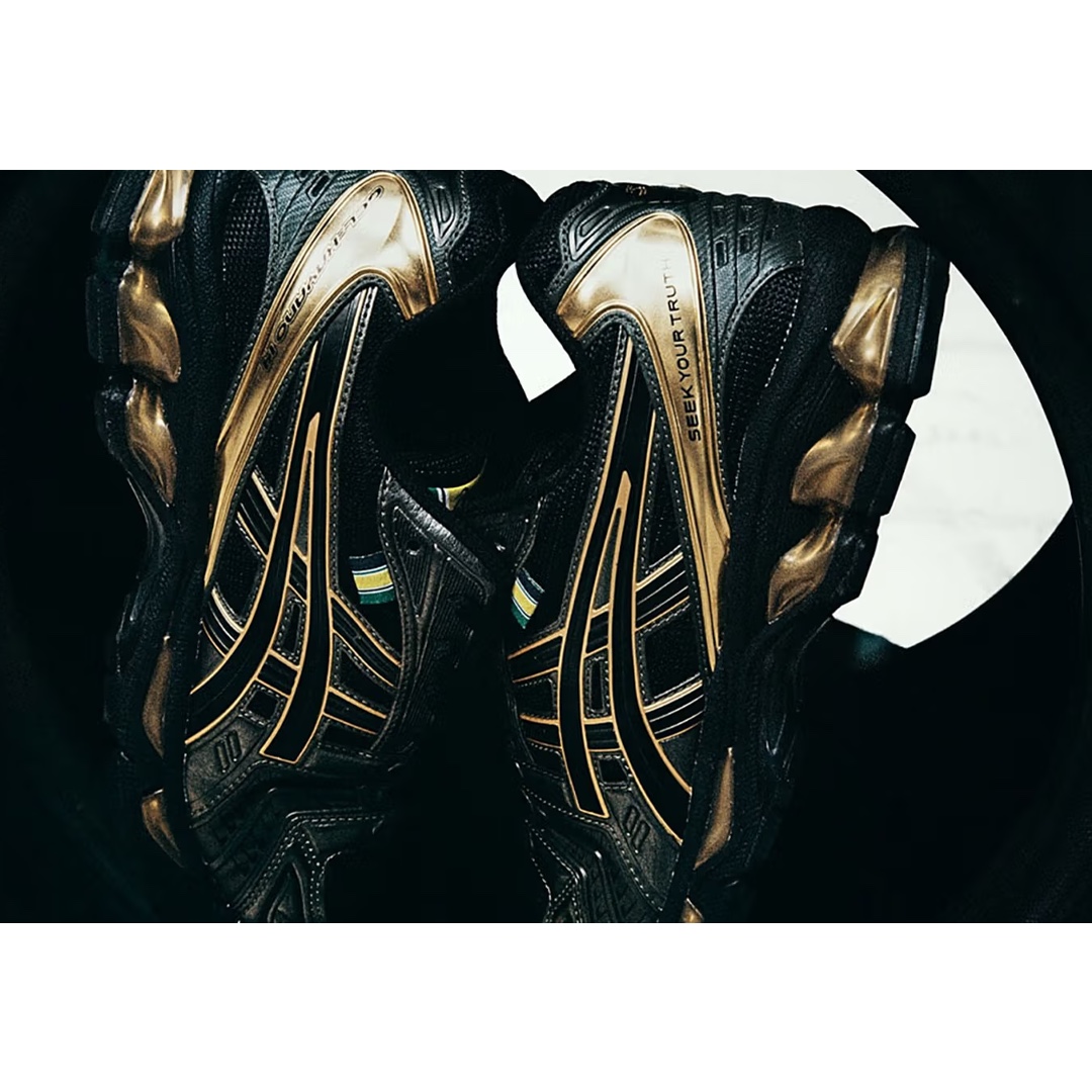 Asics x Ayrton Senna Gel-Kayano 14 Black Pure Gold, Asics x Ayrton Senna Gel-Kayano 14 Birch Fiery Red 착용 스타일 - 6