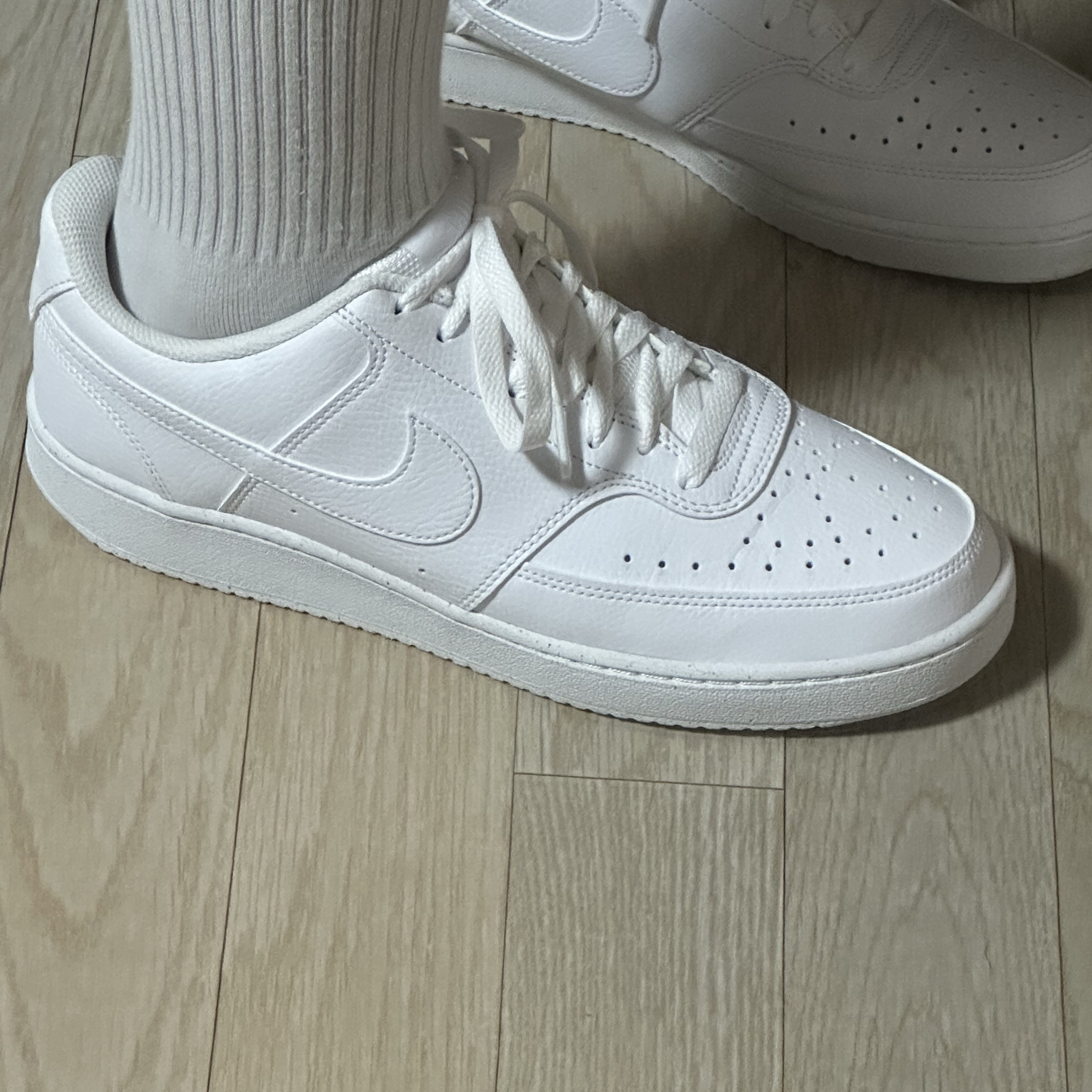 Nike Court Vision Low Next Nature White 착용 스타일
