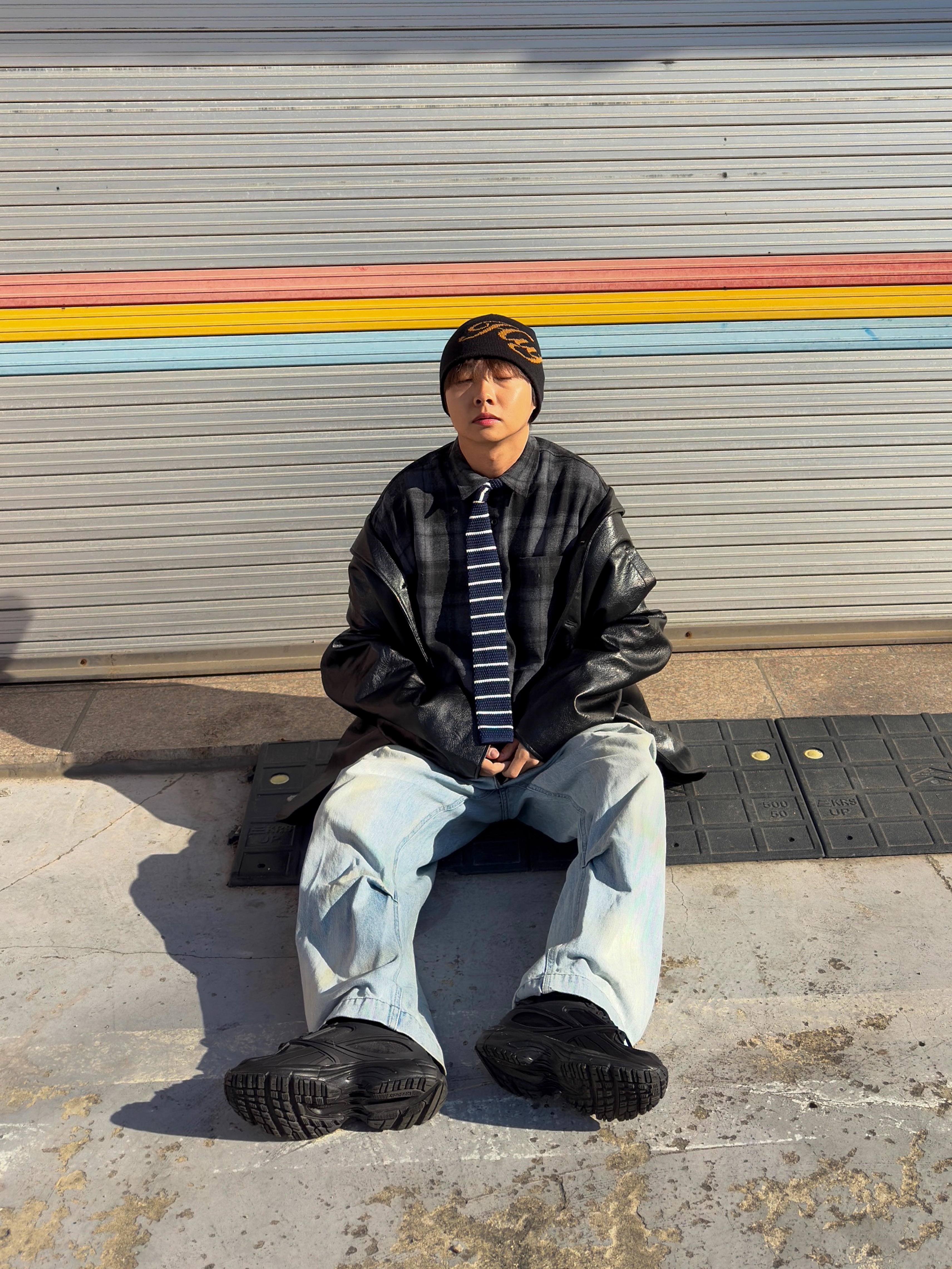 Reebok x Kanghyuk Premier Road Modern Mid Black 착용 스타일 - 2