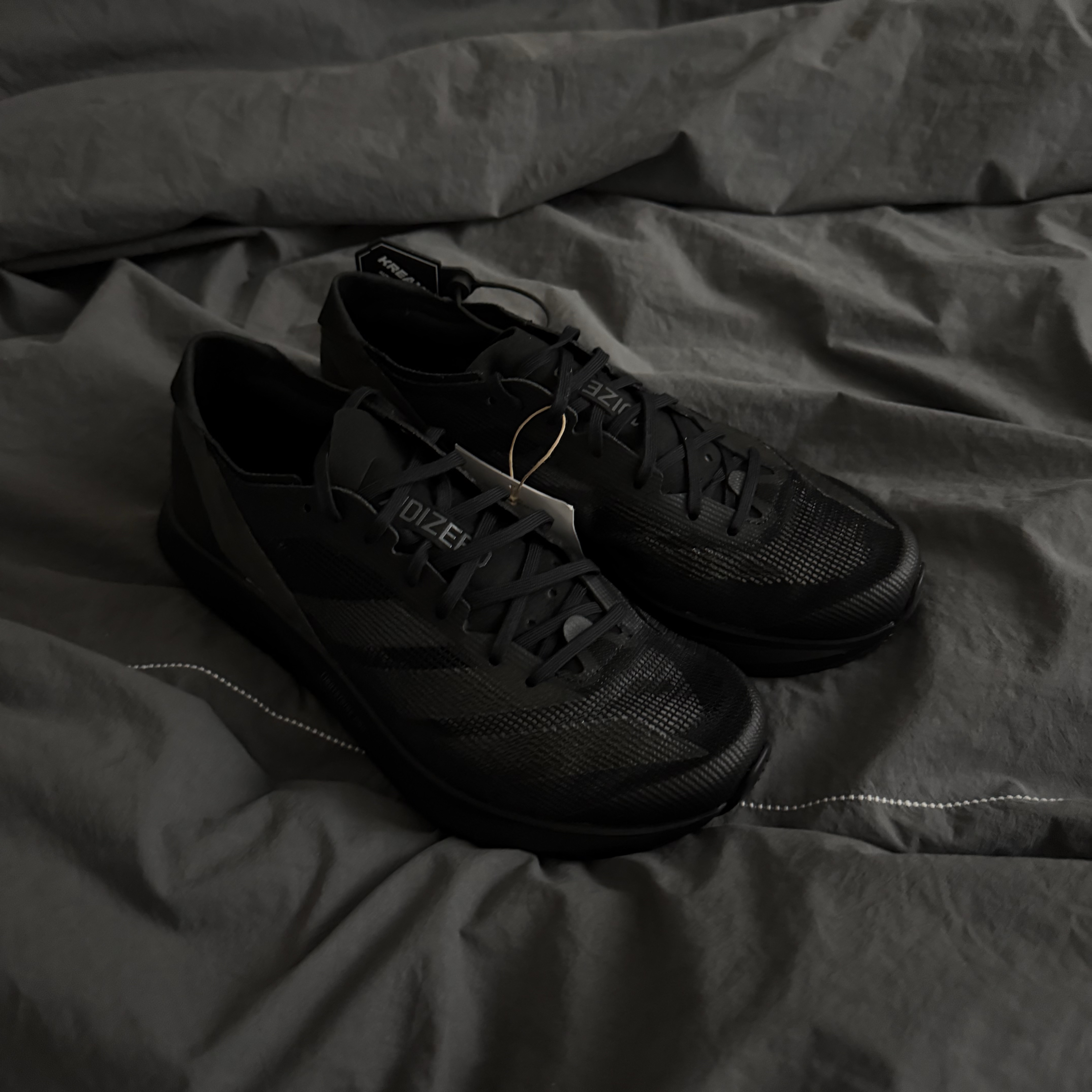 Adidas Adizero Takumi Sen 10 Core Black 착용 스타일