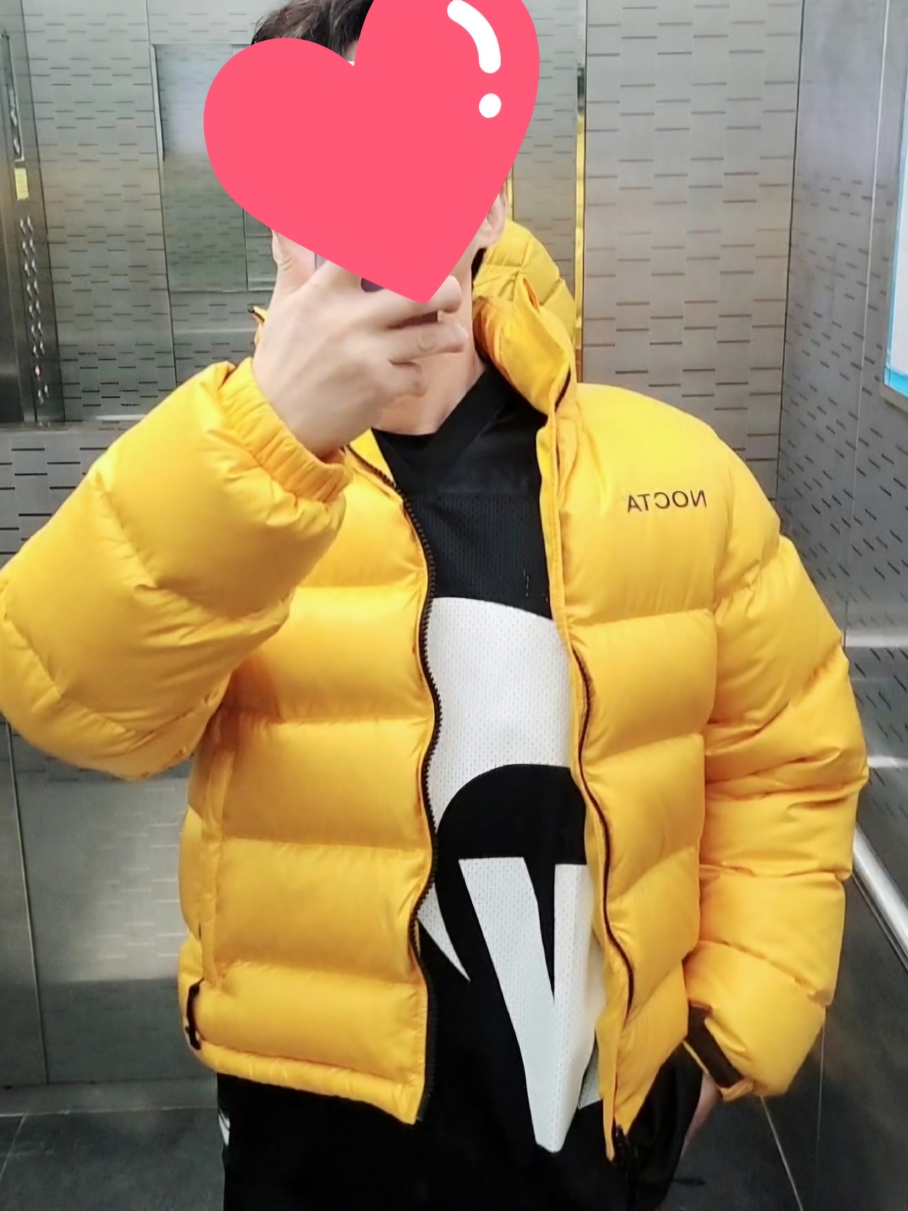 Nike x Drake Nocta Puffer Jacket University Gold - Asia, Jordan 1 x Travis Scott x Fragment Retro Low OG SP Military Blue 착용 스타일 - 1
