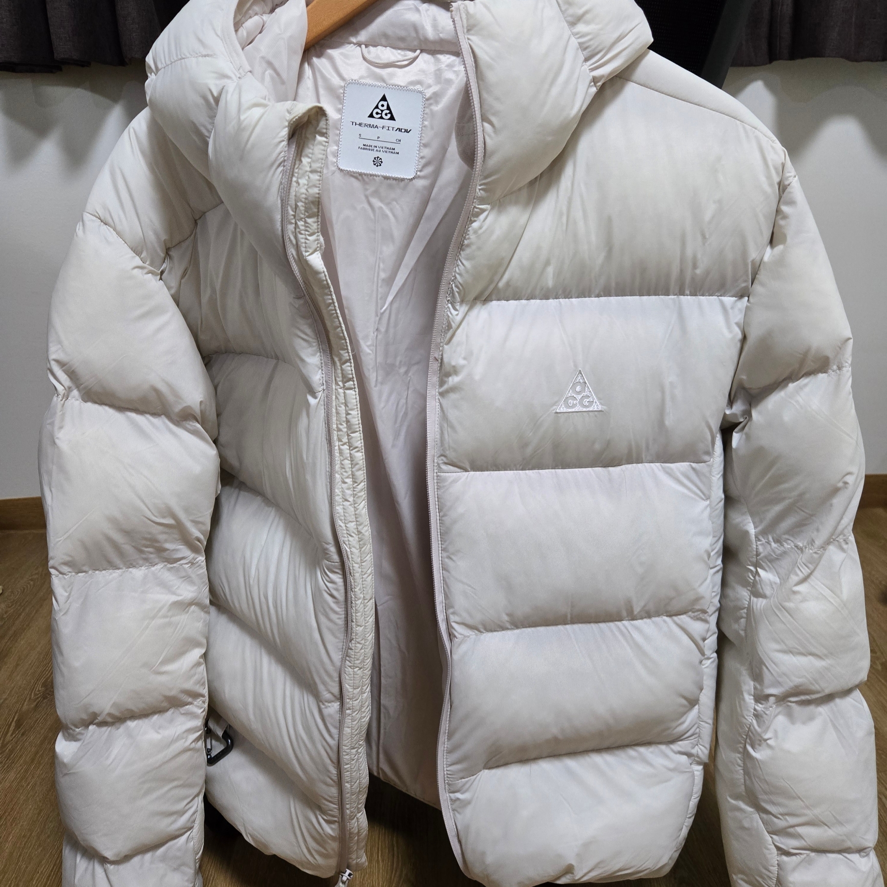 Nike ACG Therma-Fit ADV Lunar Lake Loose Hooded Jacket Light Orewood Brown - Asia 착용 스타일